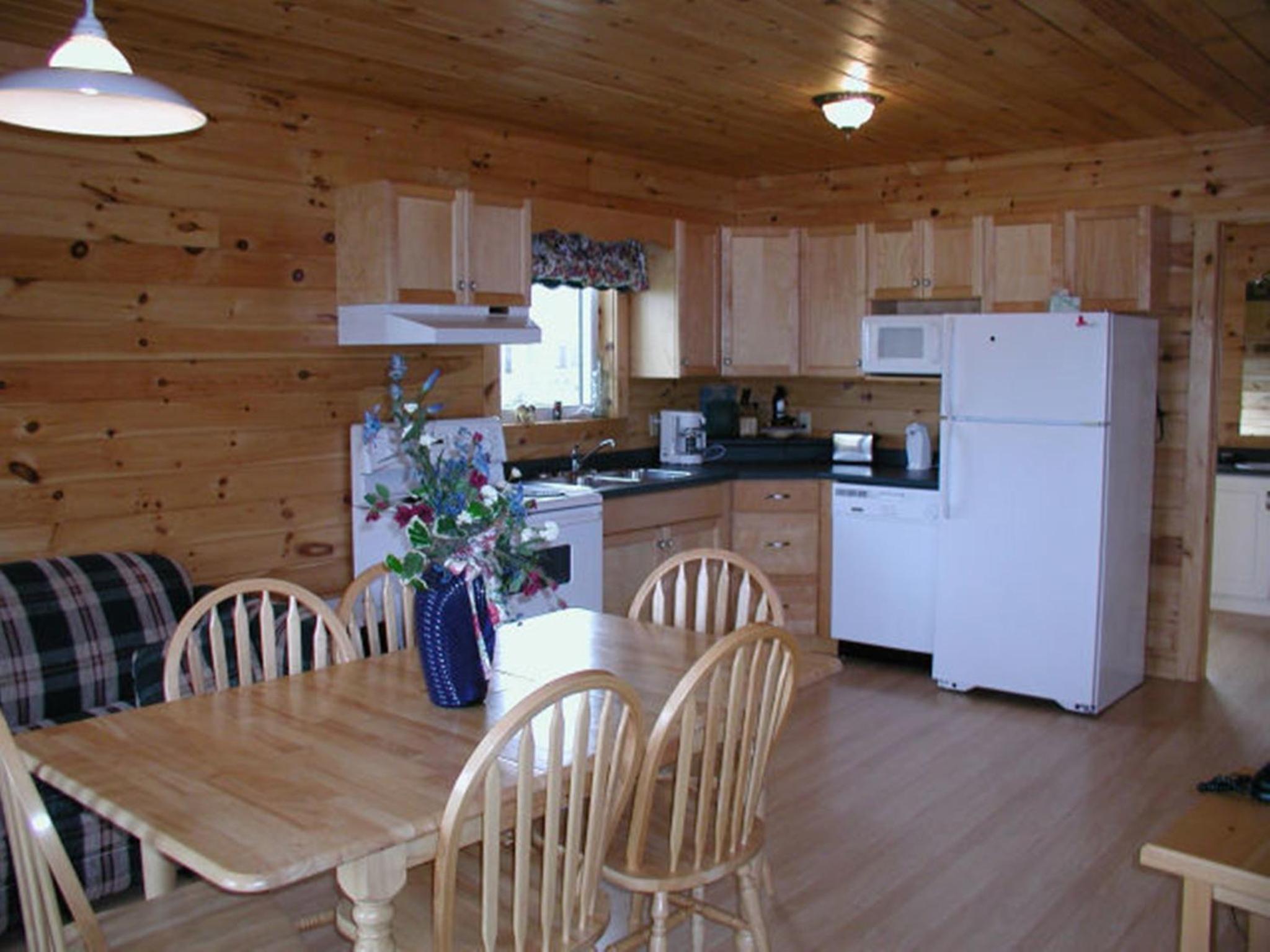 Executive Two-Bedroom Cottage photo 3