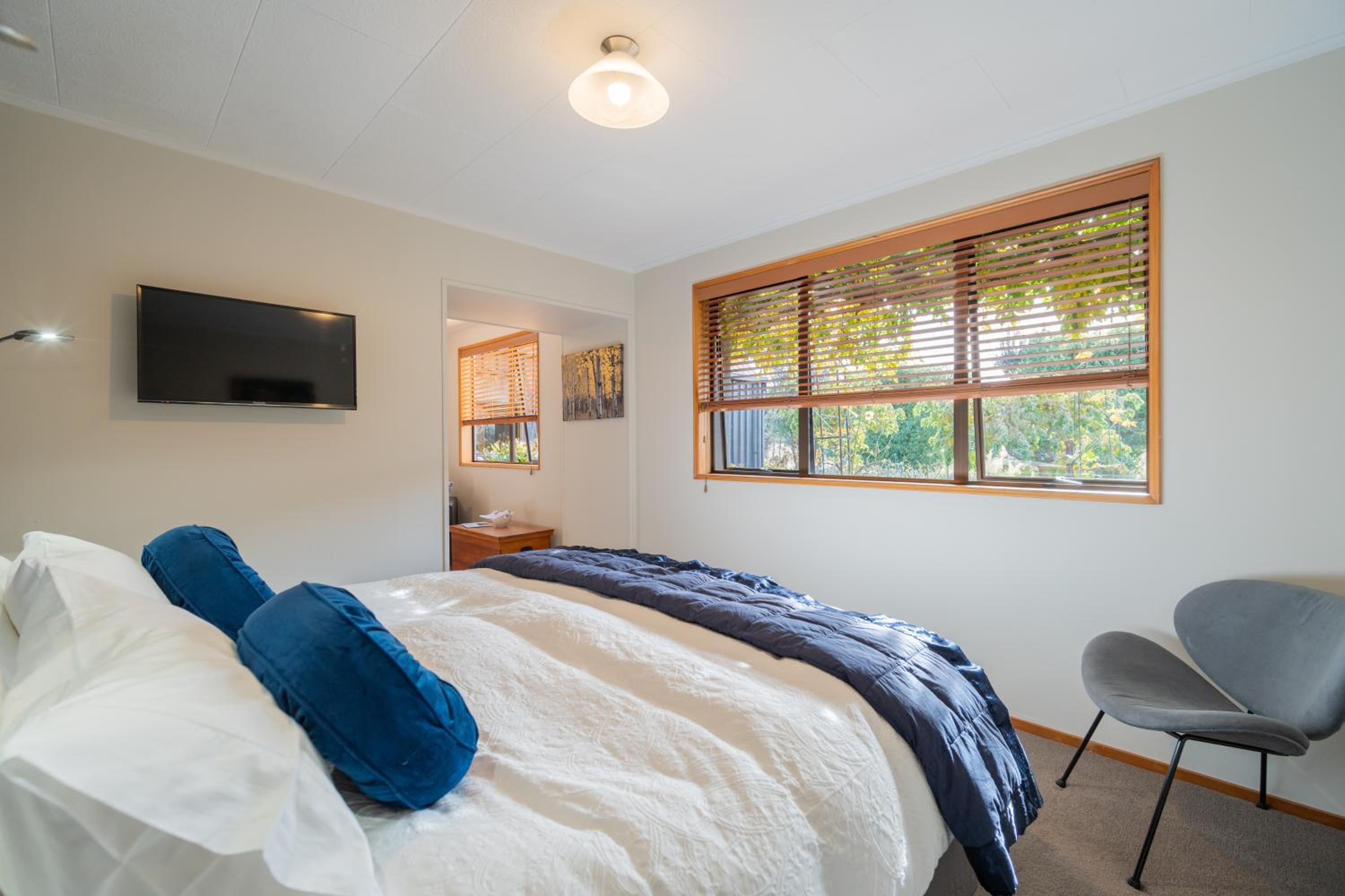 King Room with Garden View