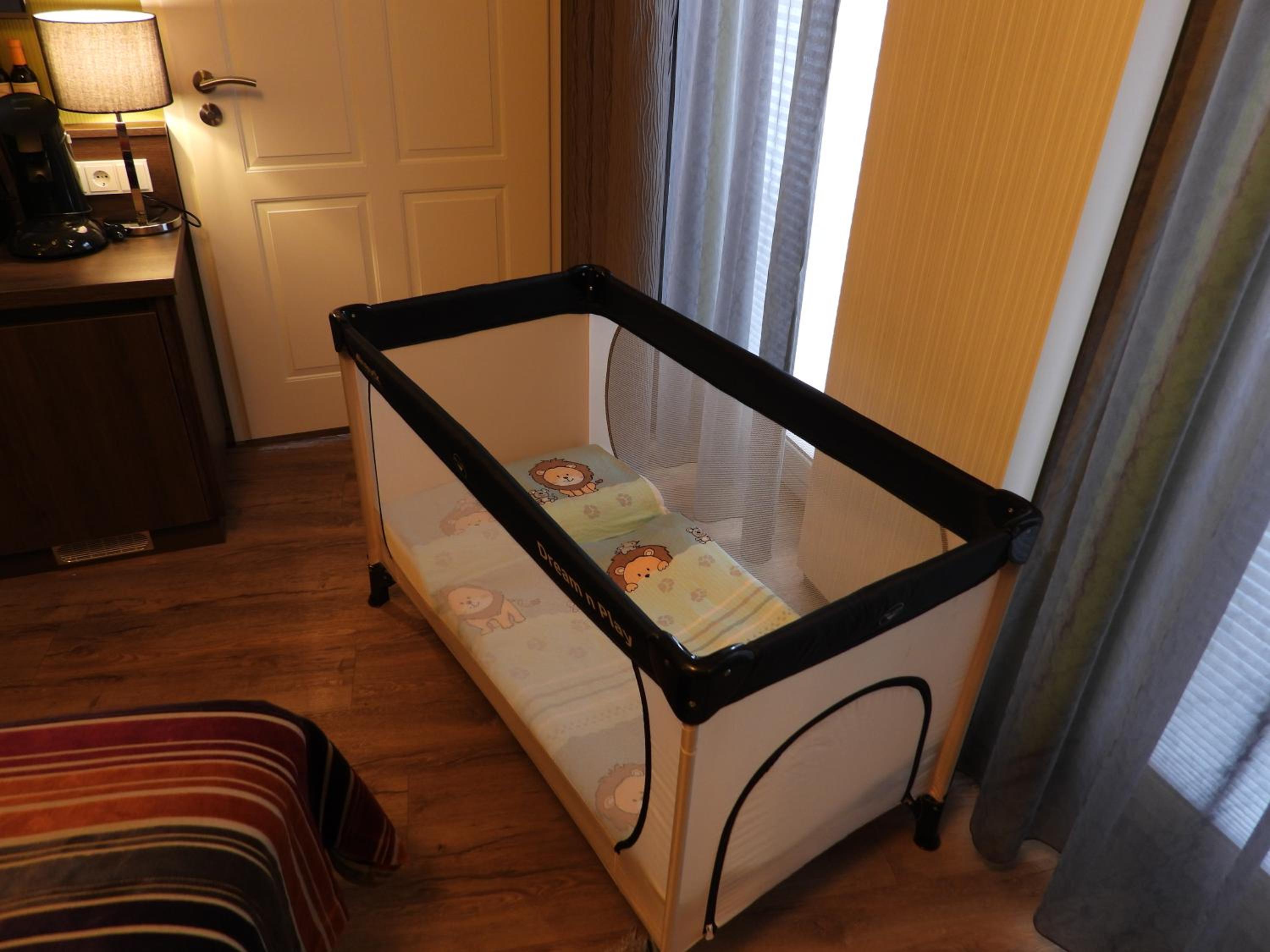 Deluxe Double Room with Extra Bed
