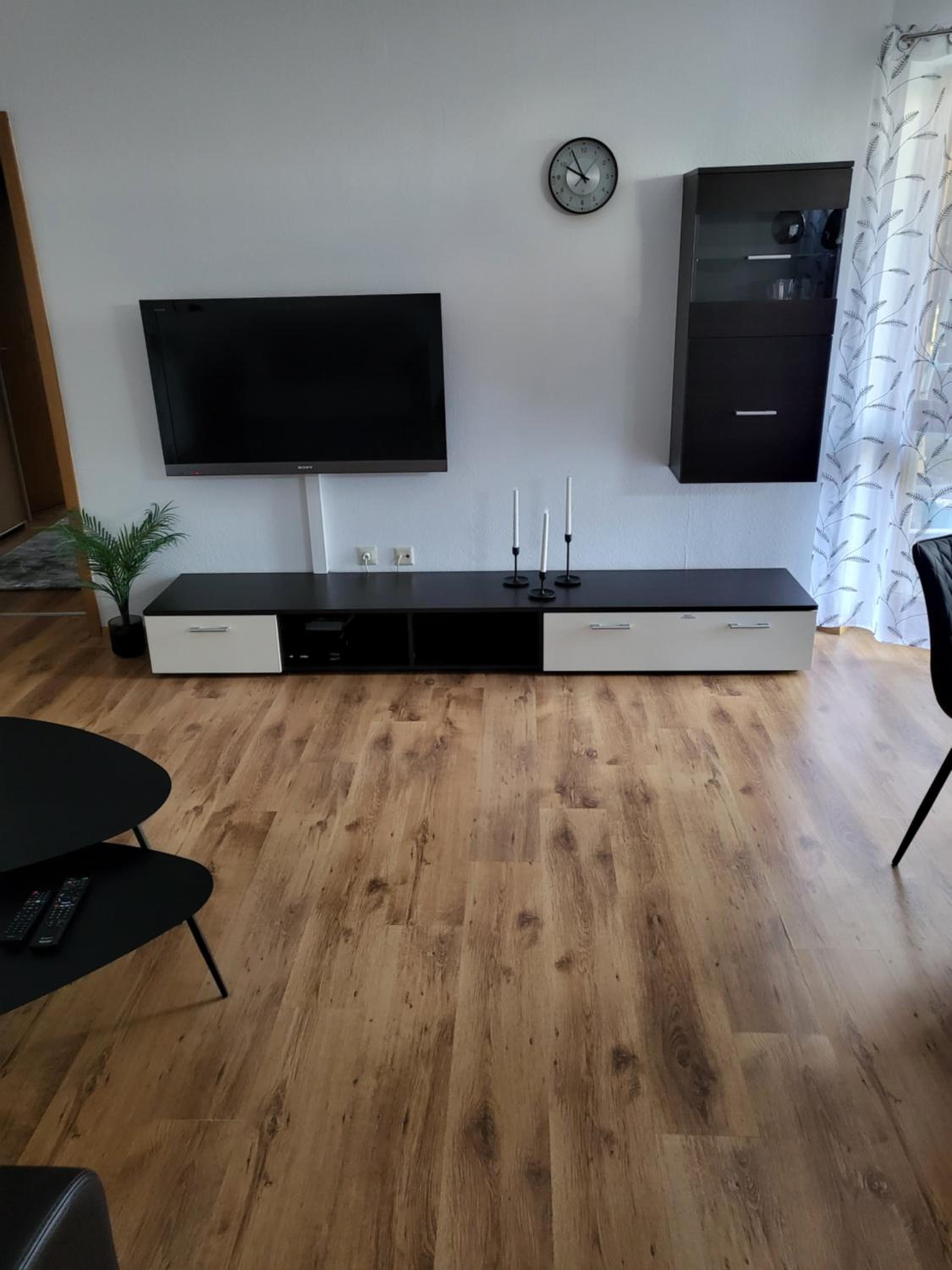 Apartment with Terrace photo 2