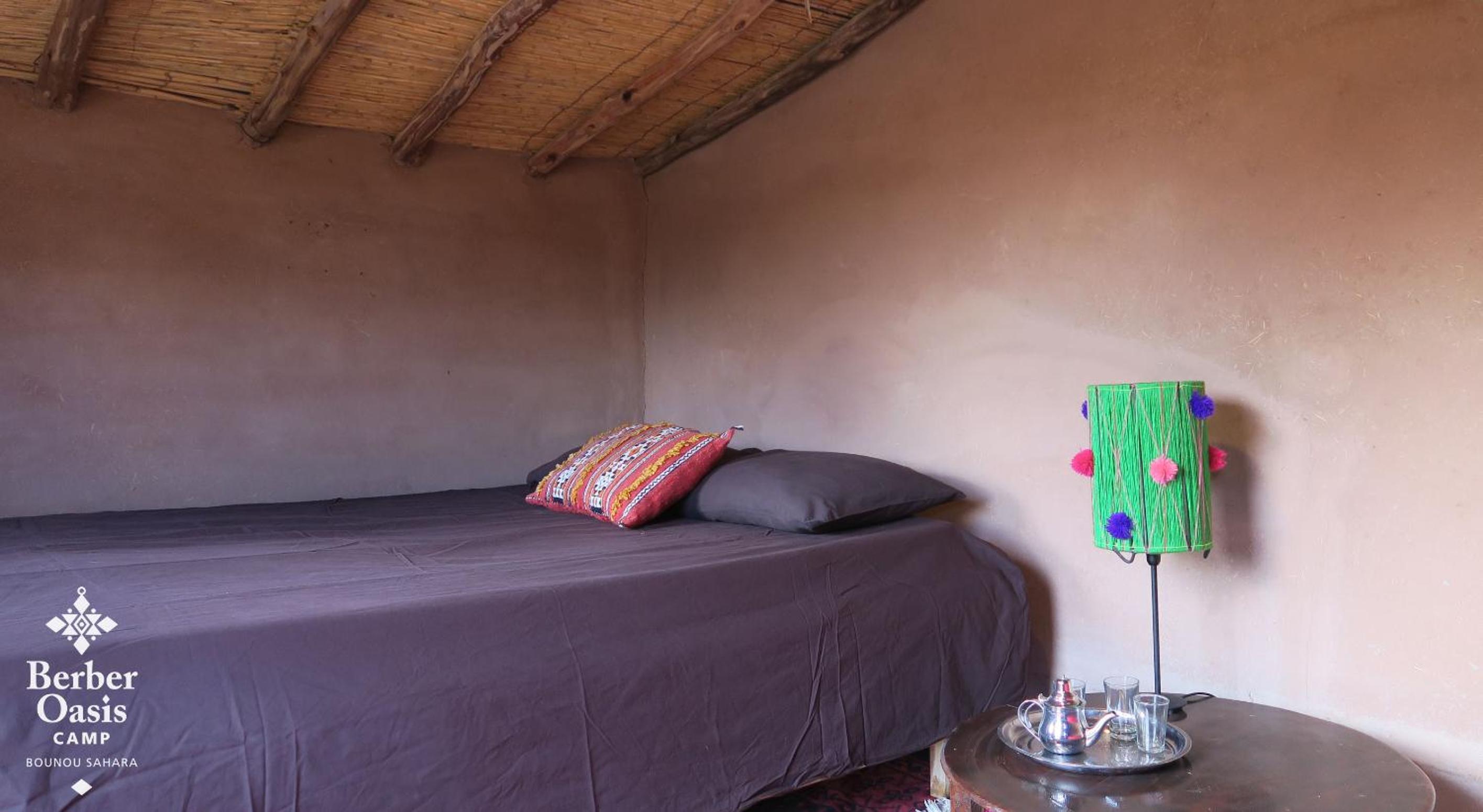 Deluxe Double Room (2 Adults + 1 Child) photo 1