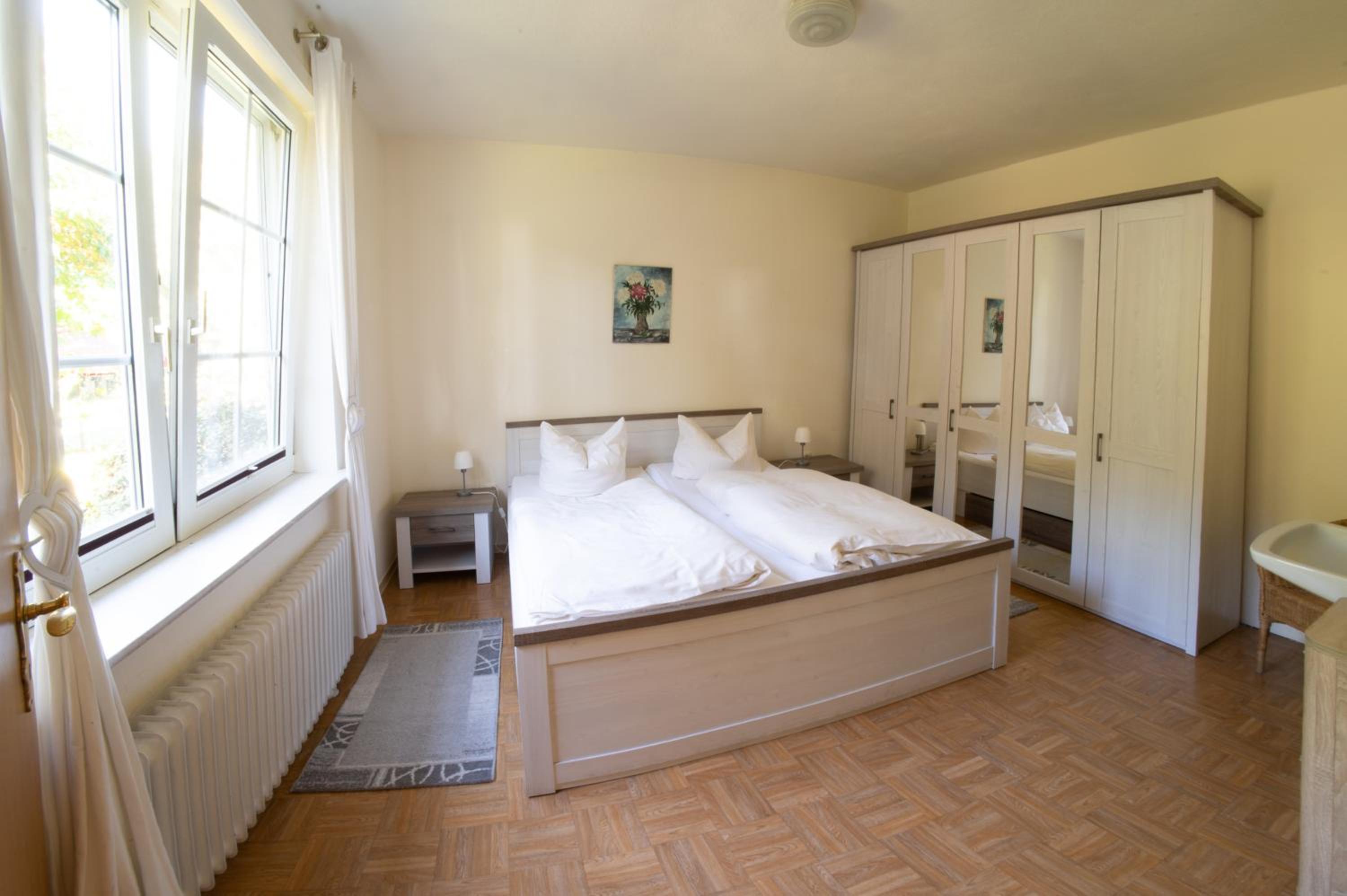 Two-Bedroom Apartment with Garden View photo 1