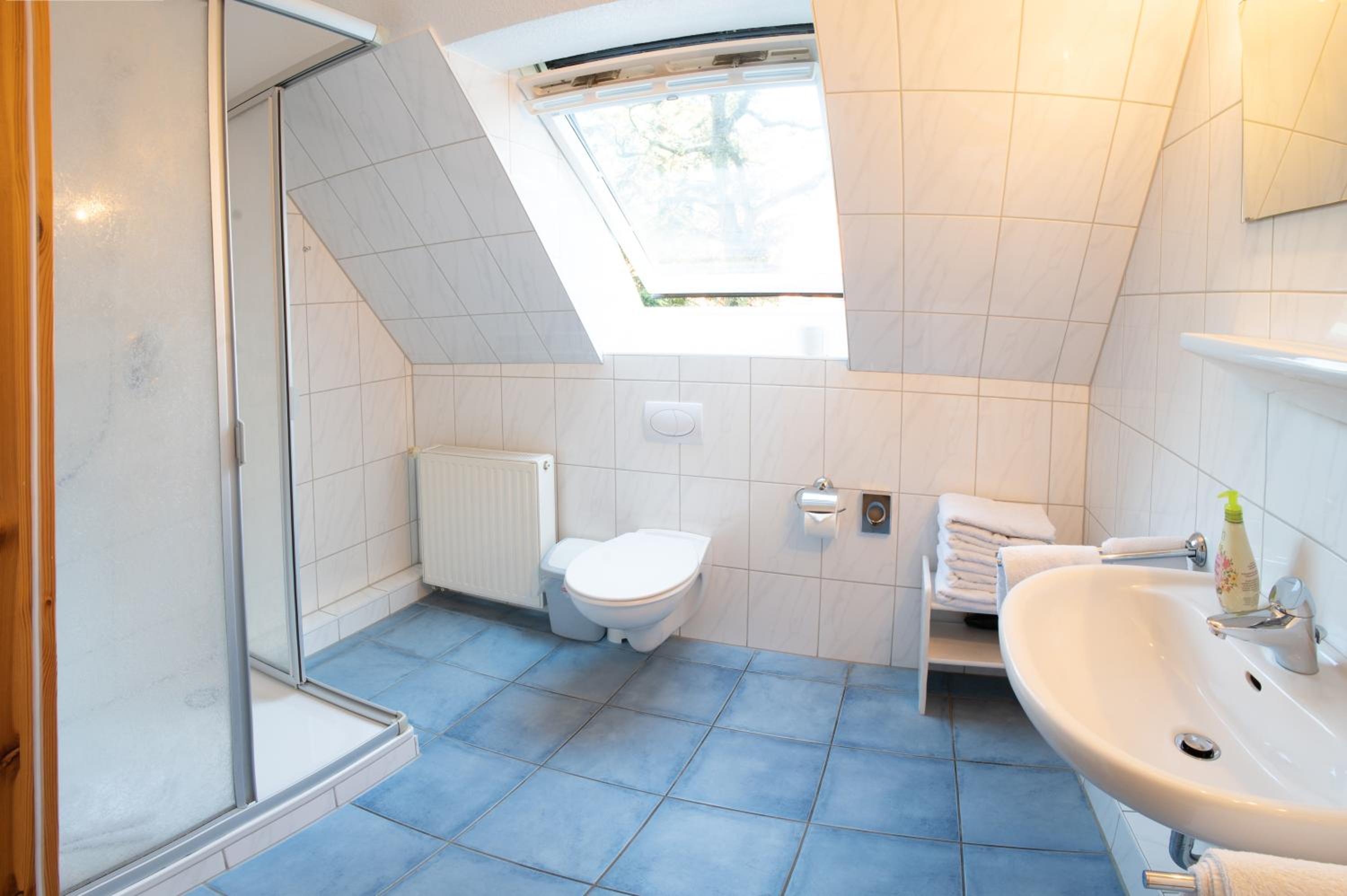 Three-Bedroom Holiday Home (6 Adults) photo 3