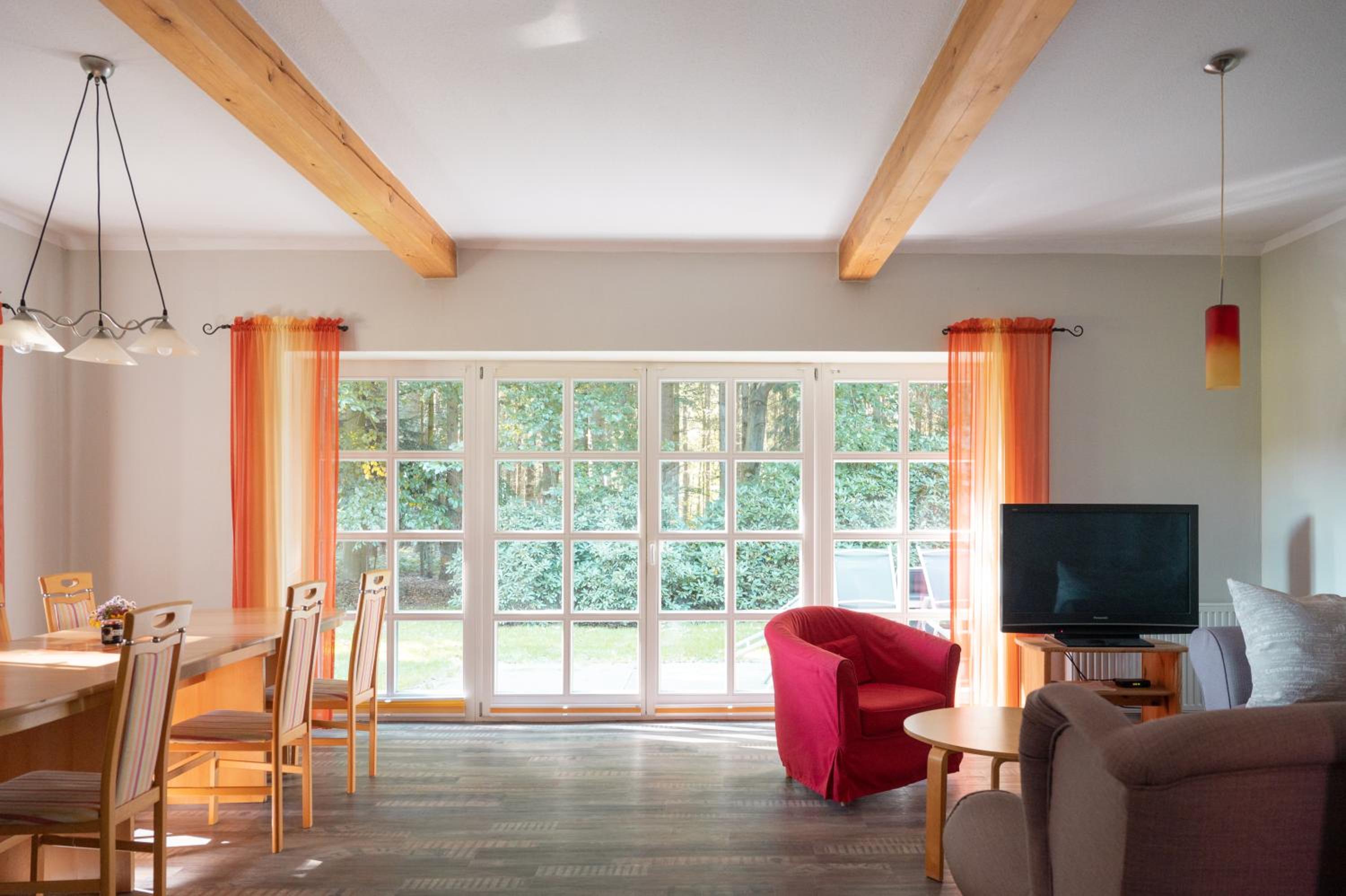 Three-Bedroom Vacation Home  photo 1