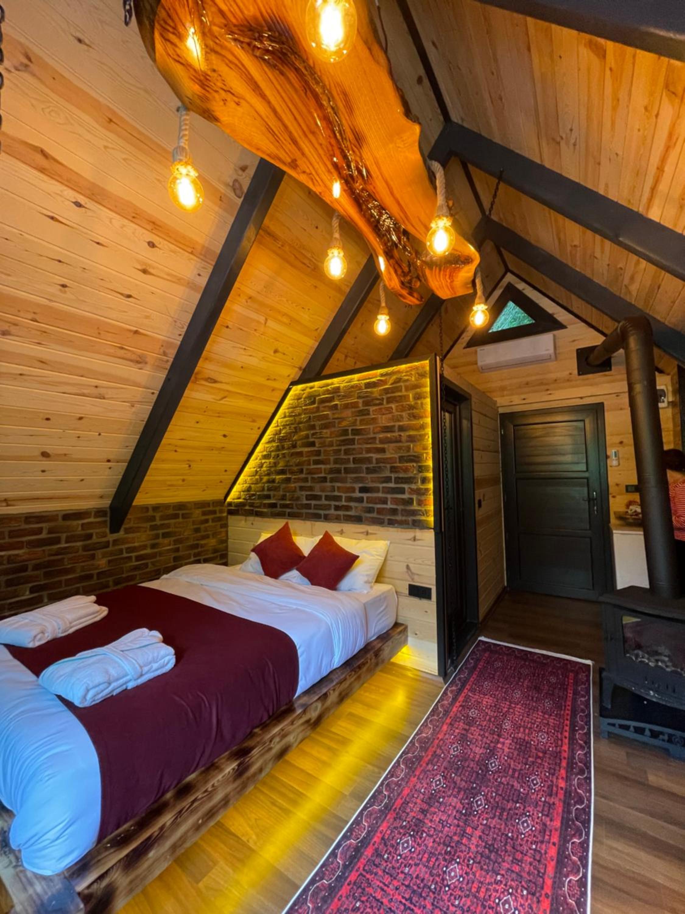Suite with River View