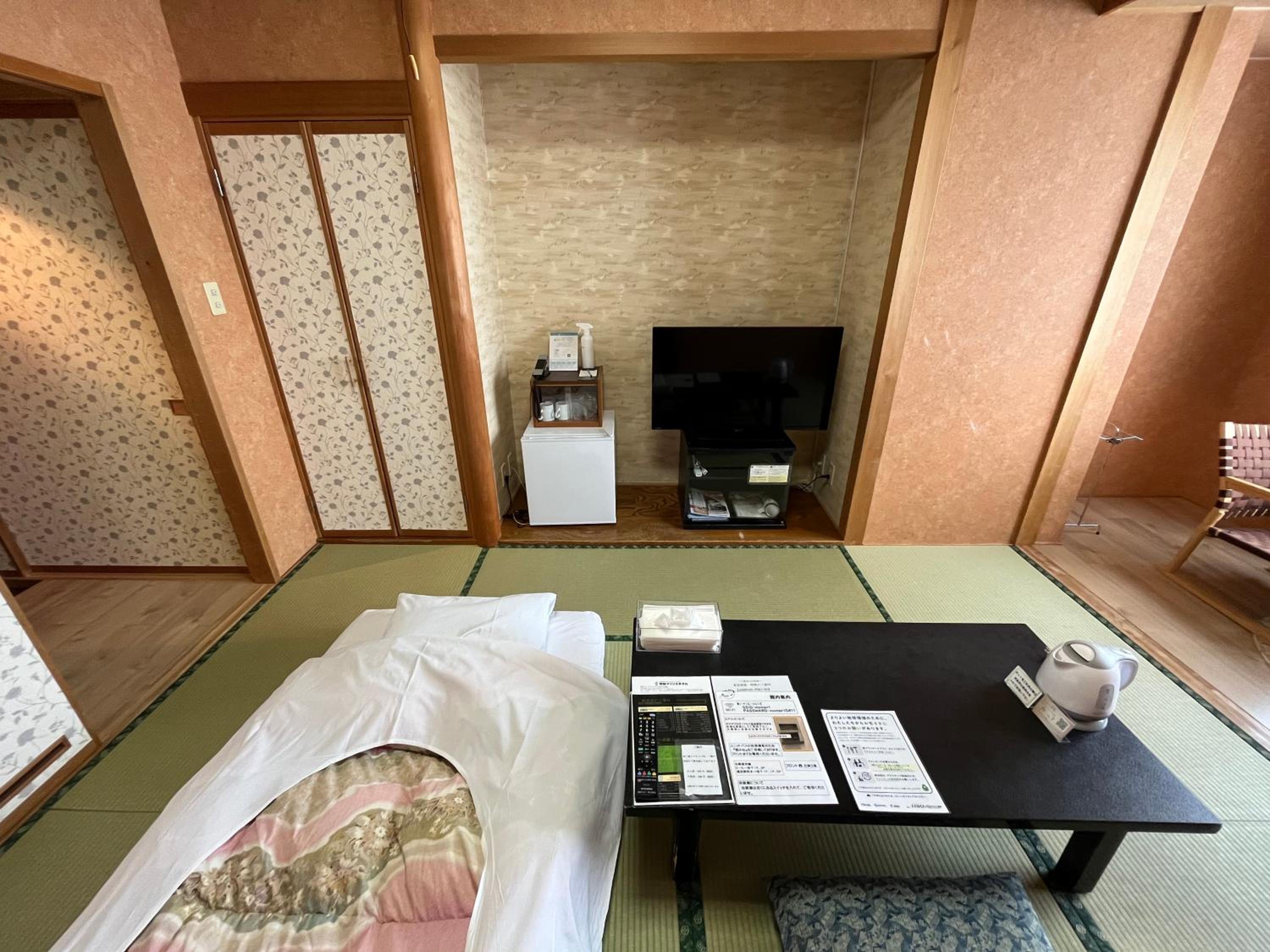 Standard Japanese-Style Room - Non-Smoking photo 3