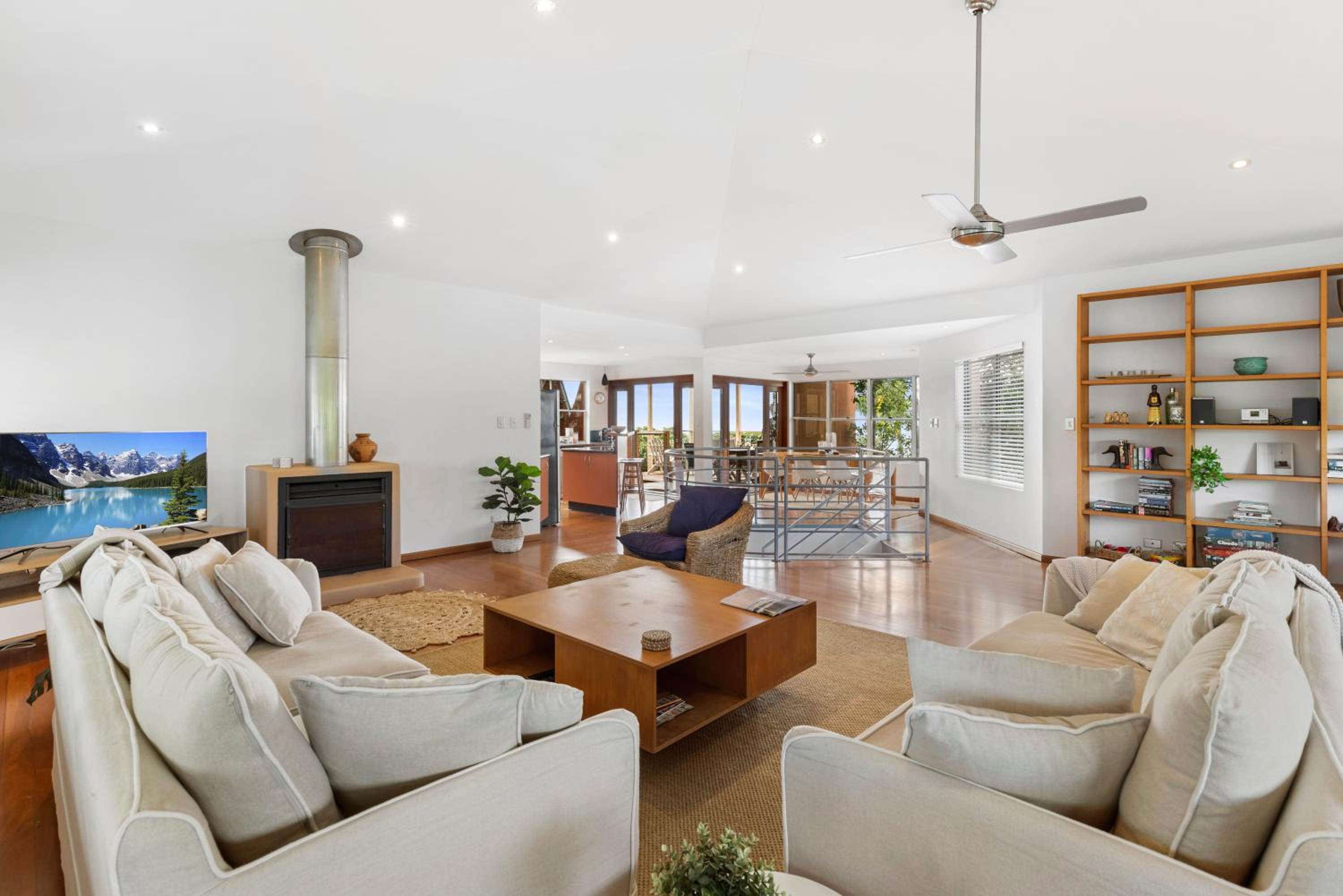 Three-Bedroom Villa photo 1