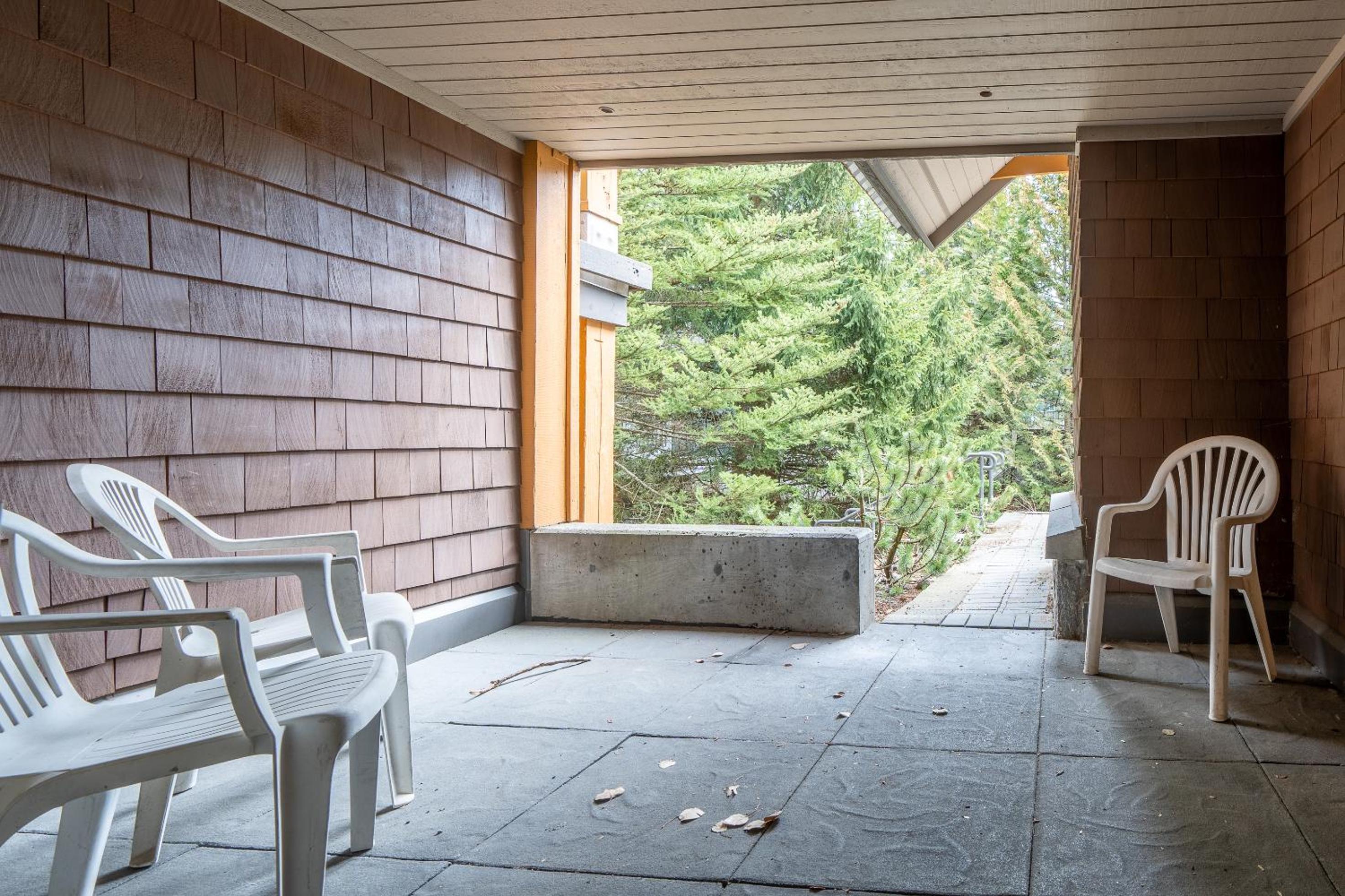 Two bedroom townhome with private hot tub GR 99