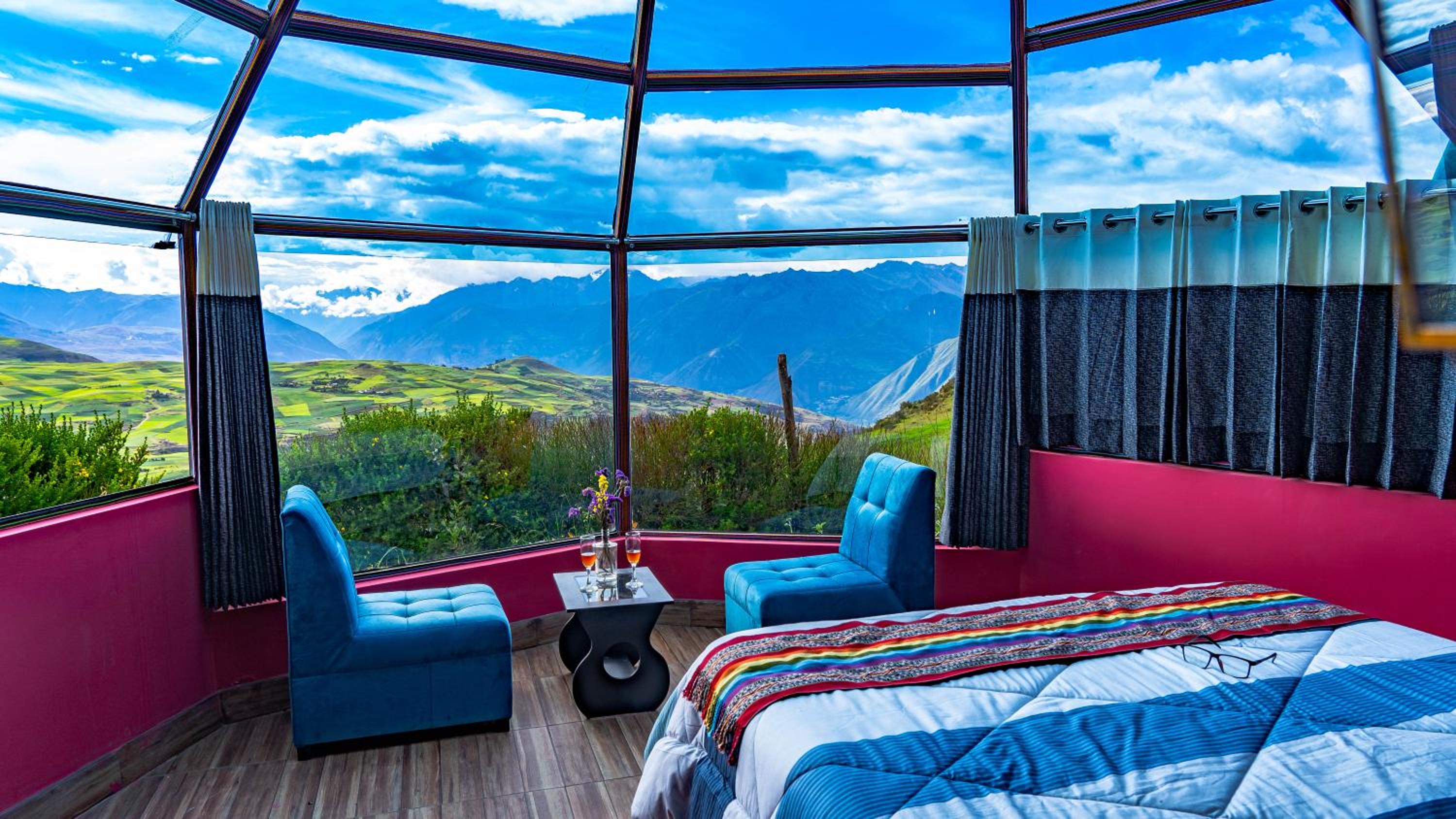 Deluxe Double or Twin Room with Mountain View