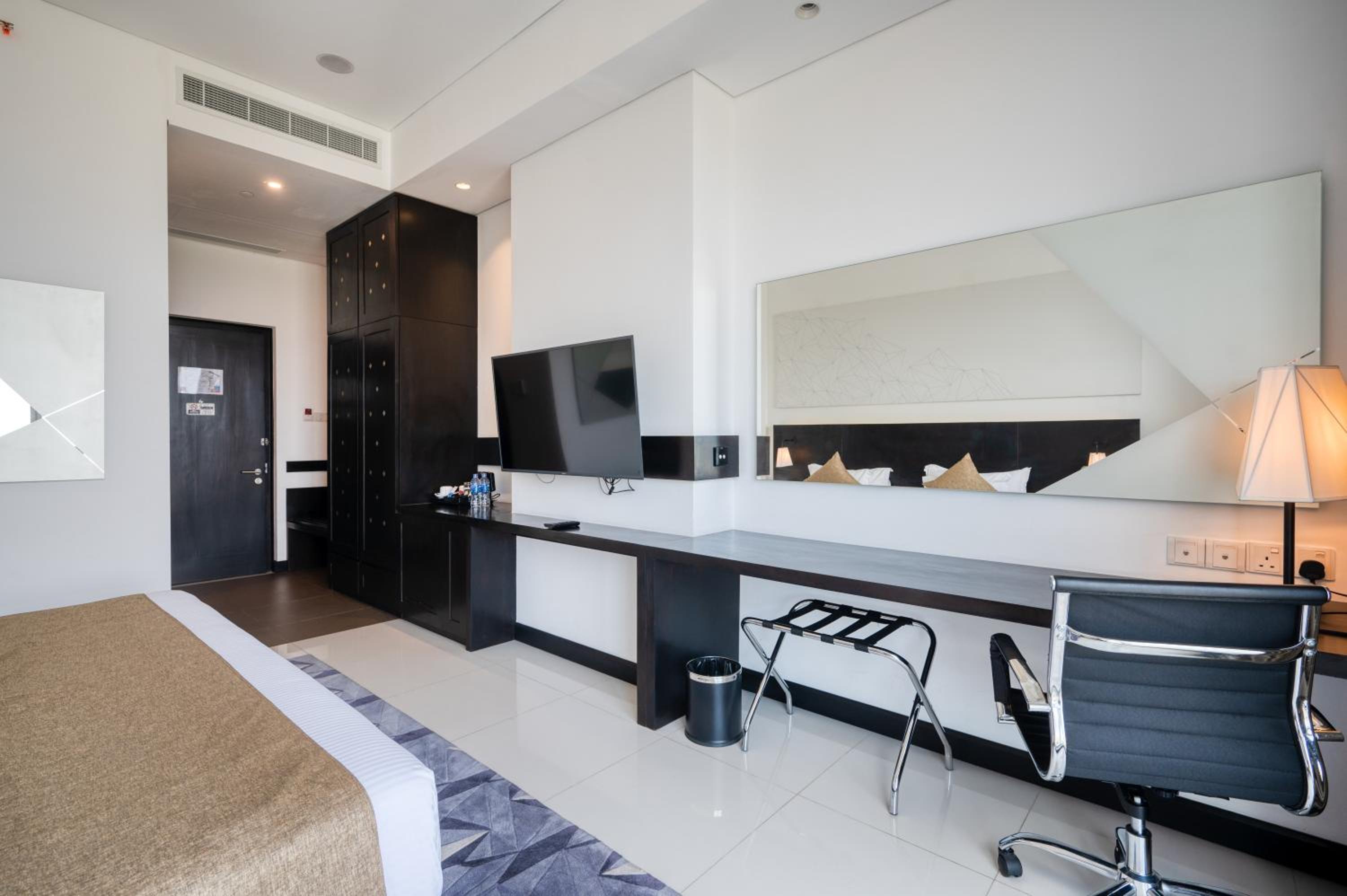 Deluxe Double Room photo 2