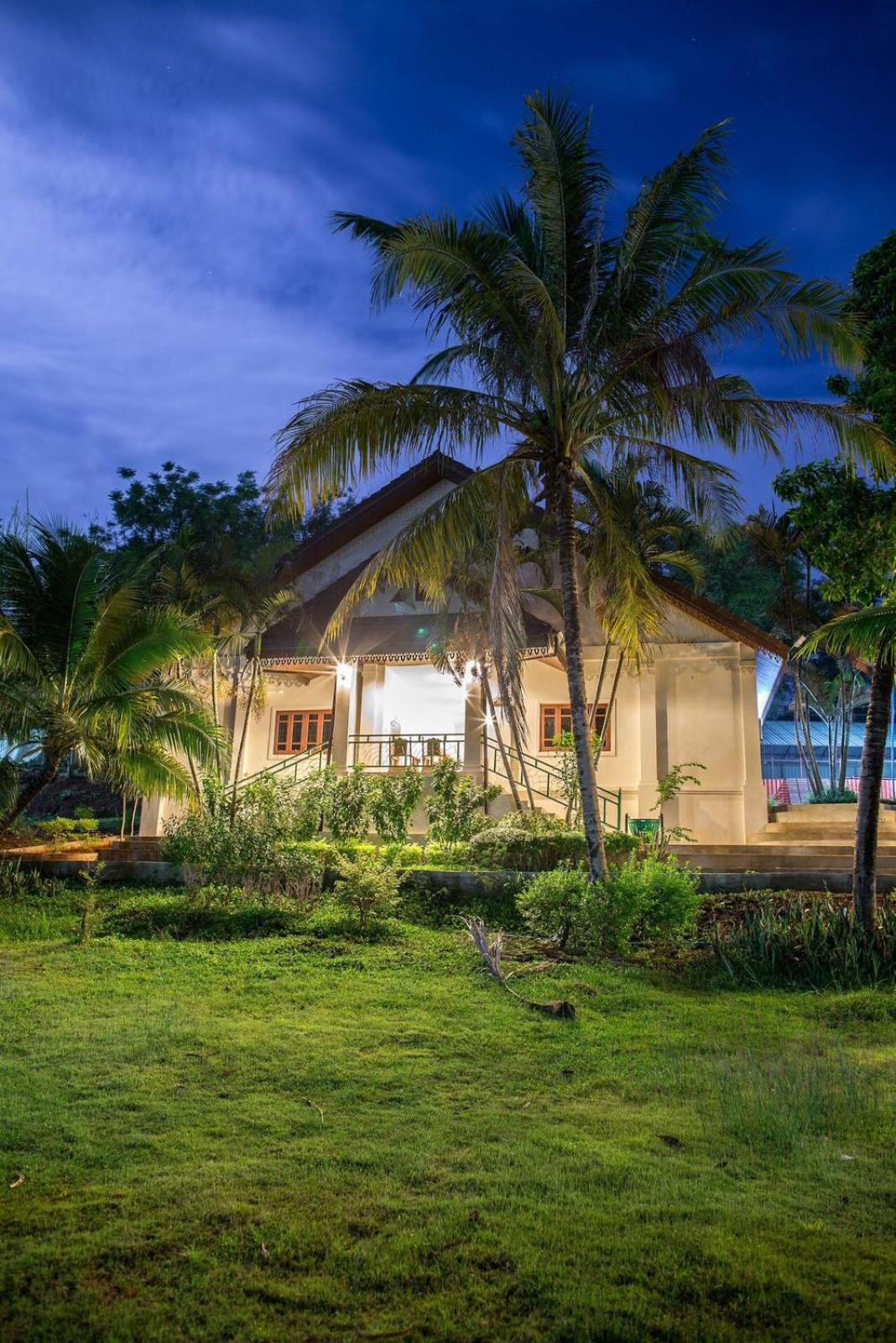 Standard Twin Room With Garden View