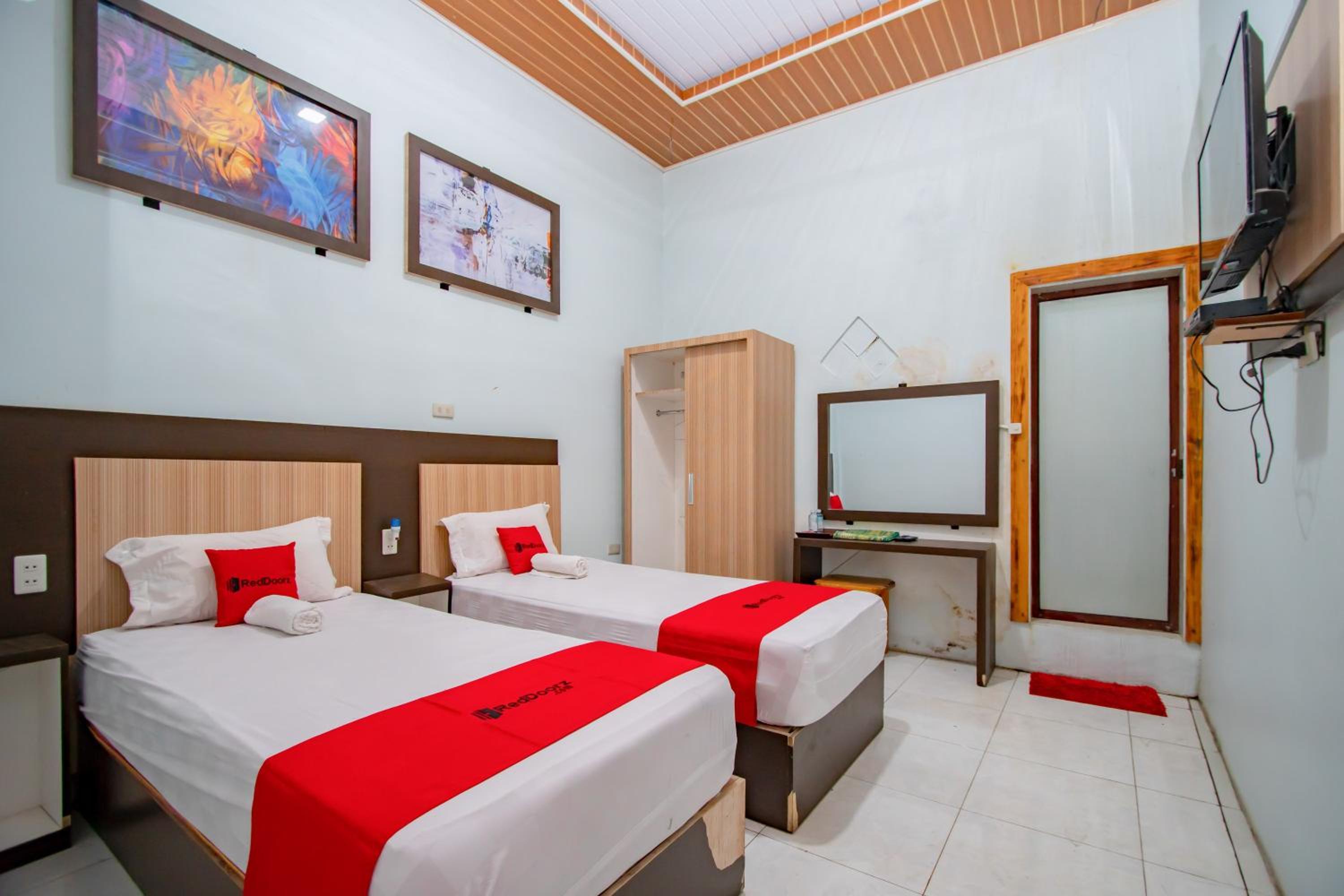Deluxe Twin Room - Photo 4