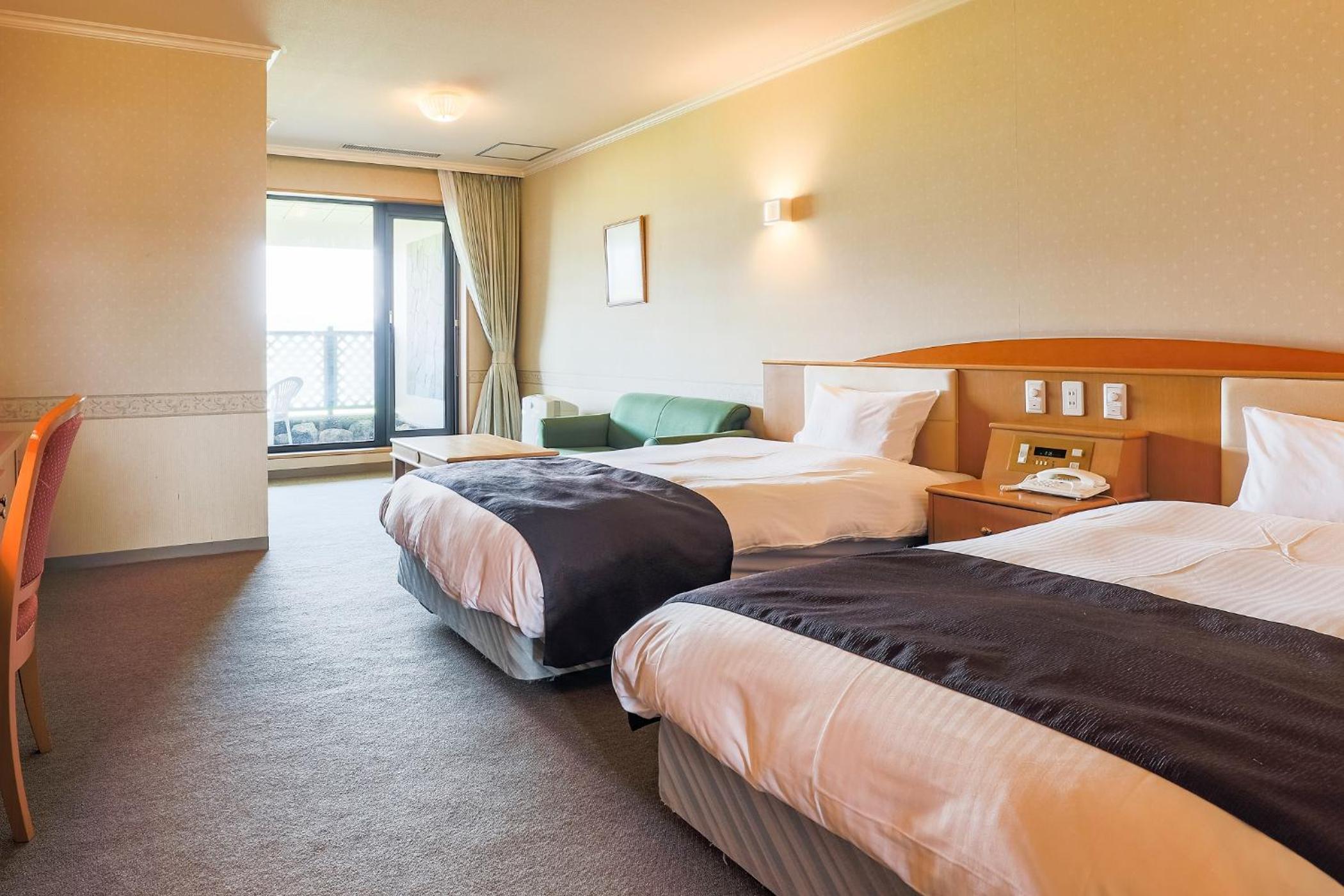 Twin Room with Open-Air Bath - Photo 1