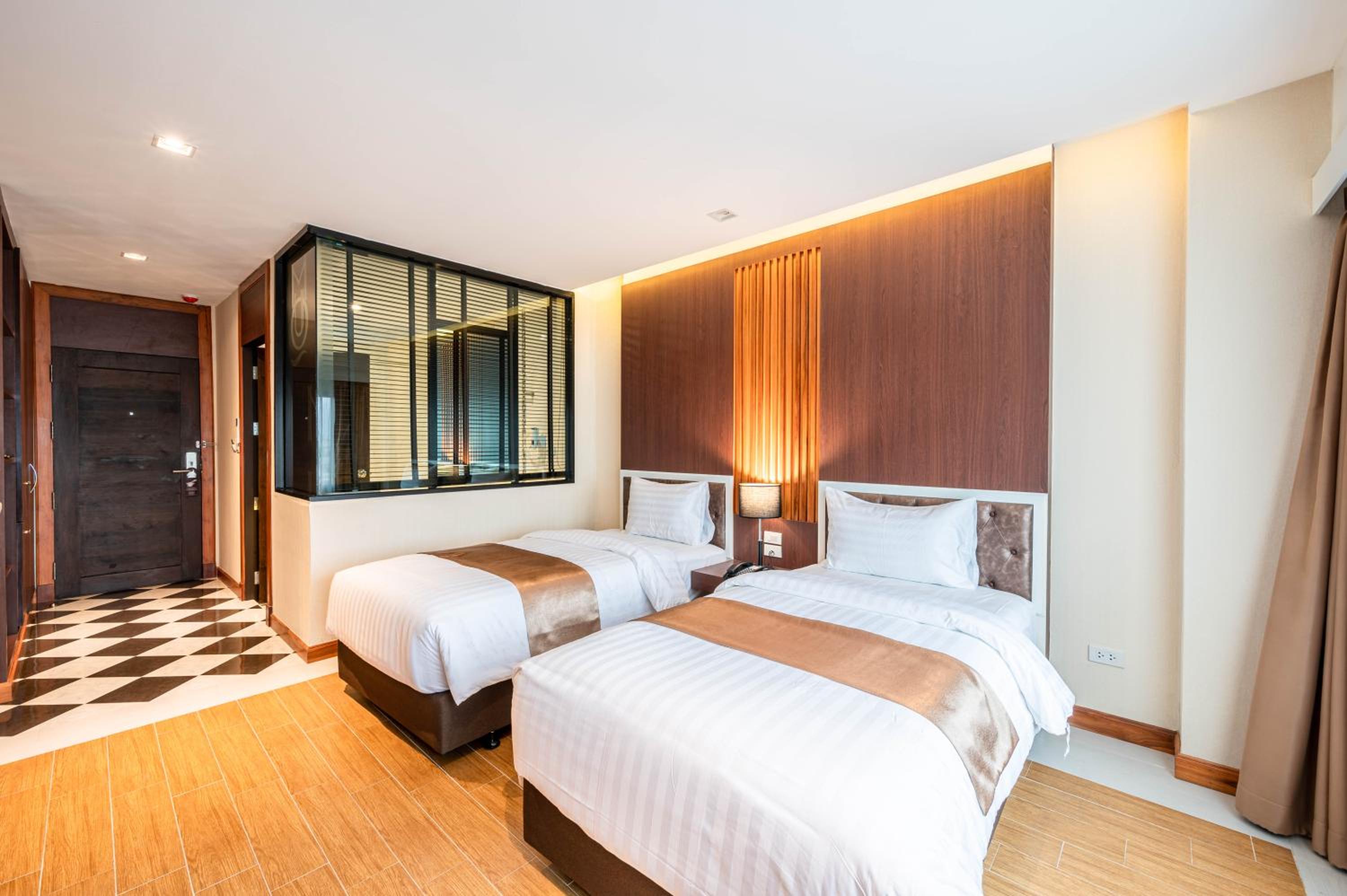 Superior Twin Room