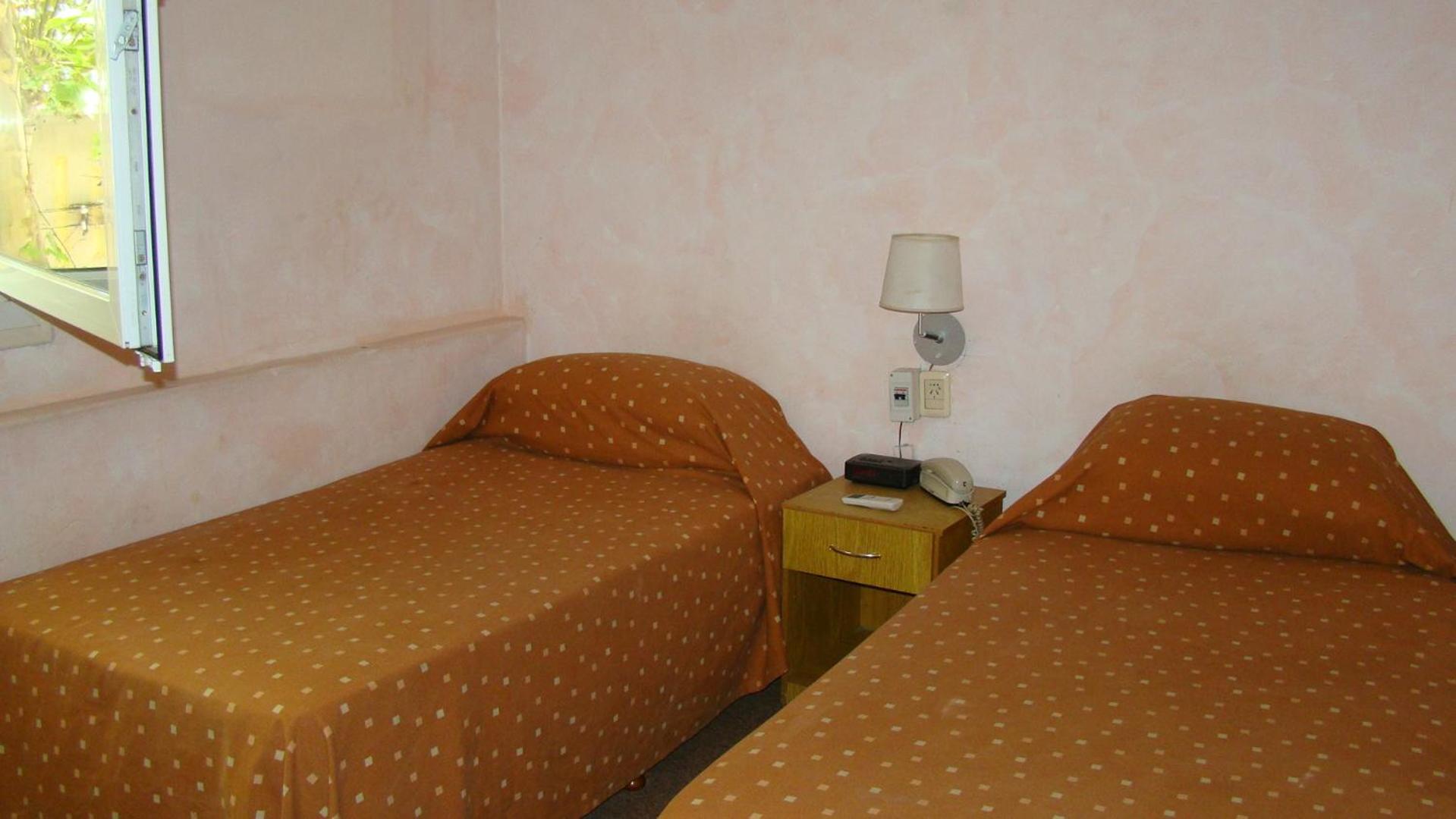 Standard Twin Room photo 1