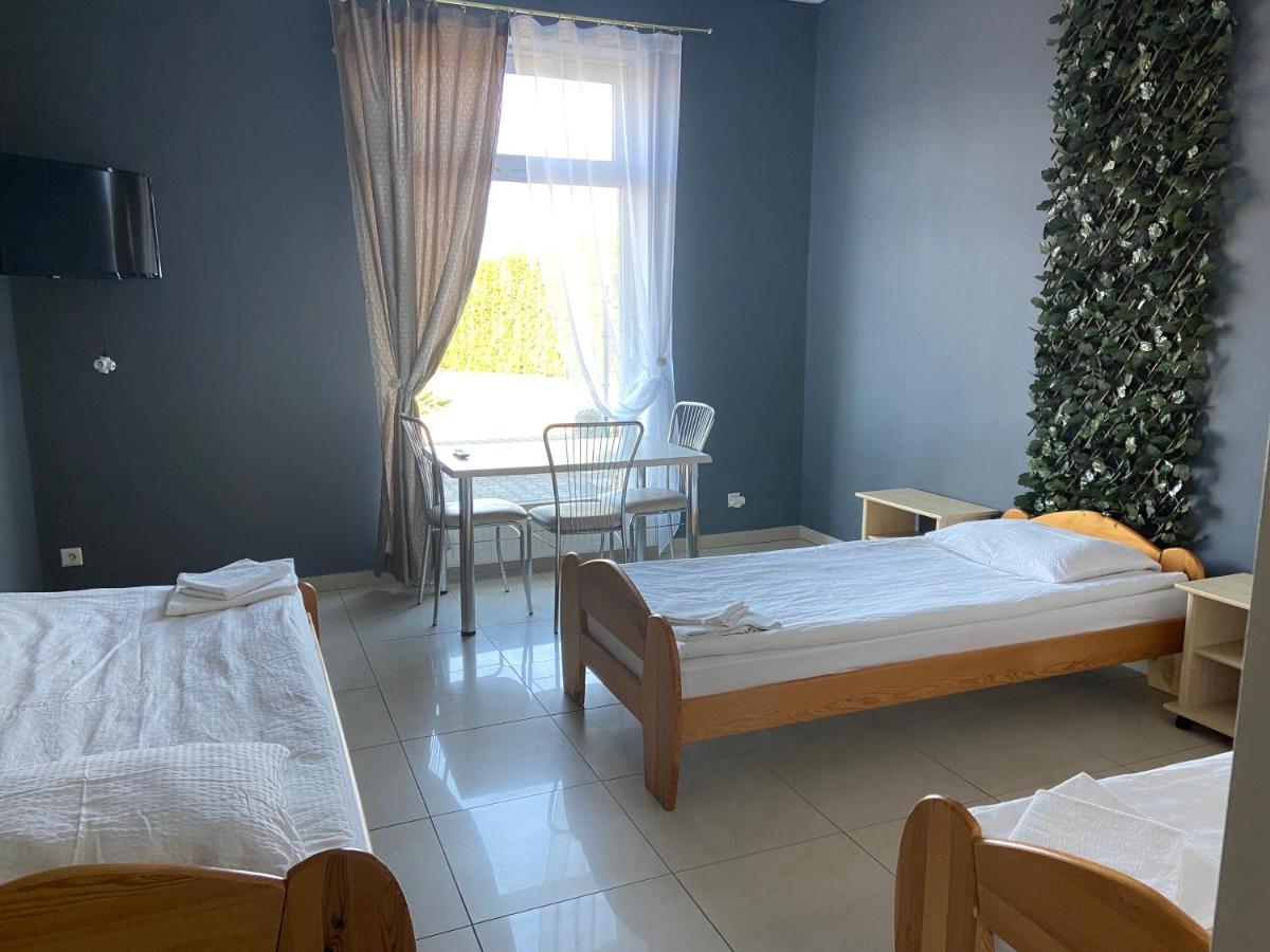 Triple Room with Private Bathroom photo 2