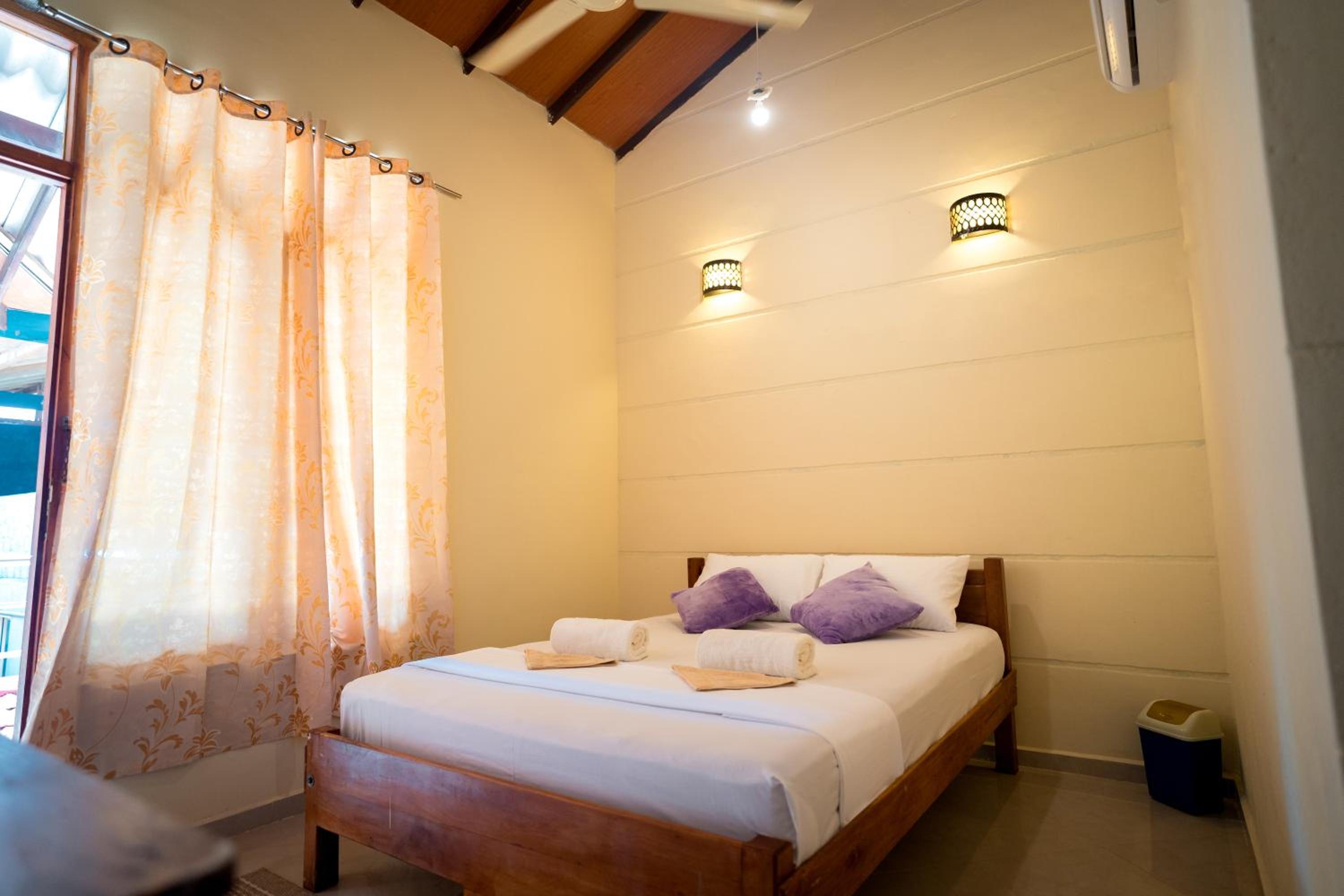 Deluxe Double Room photo 3