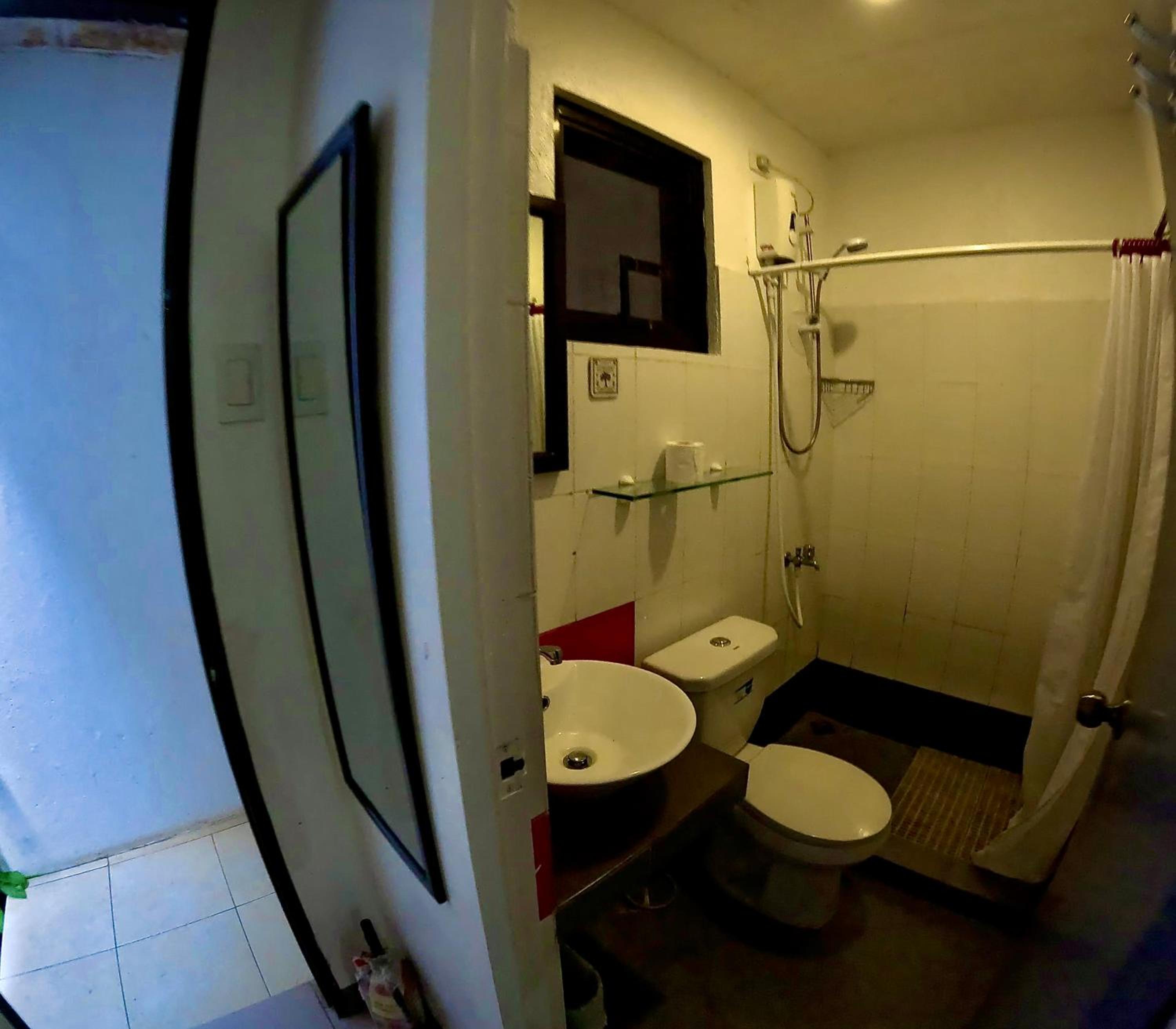 Double Room with Private Bathroom photo 2