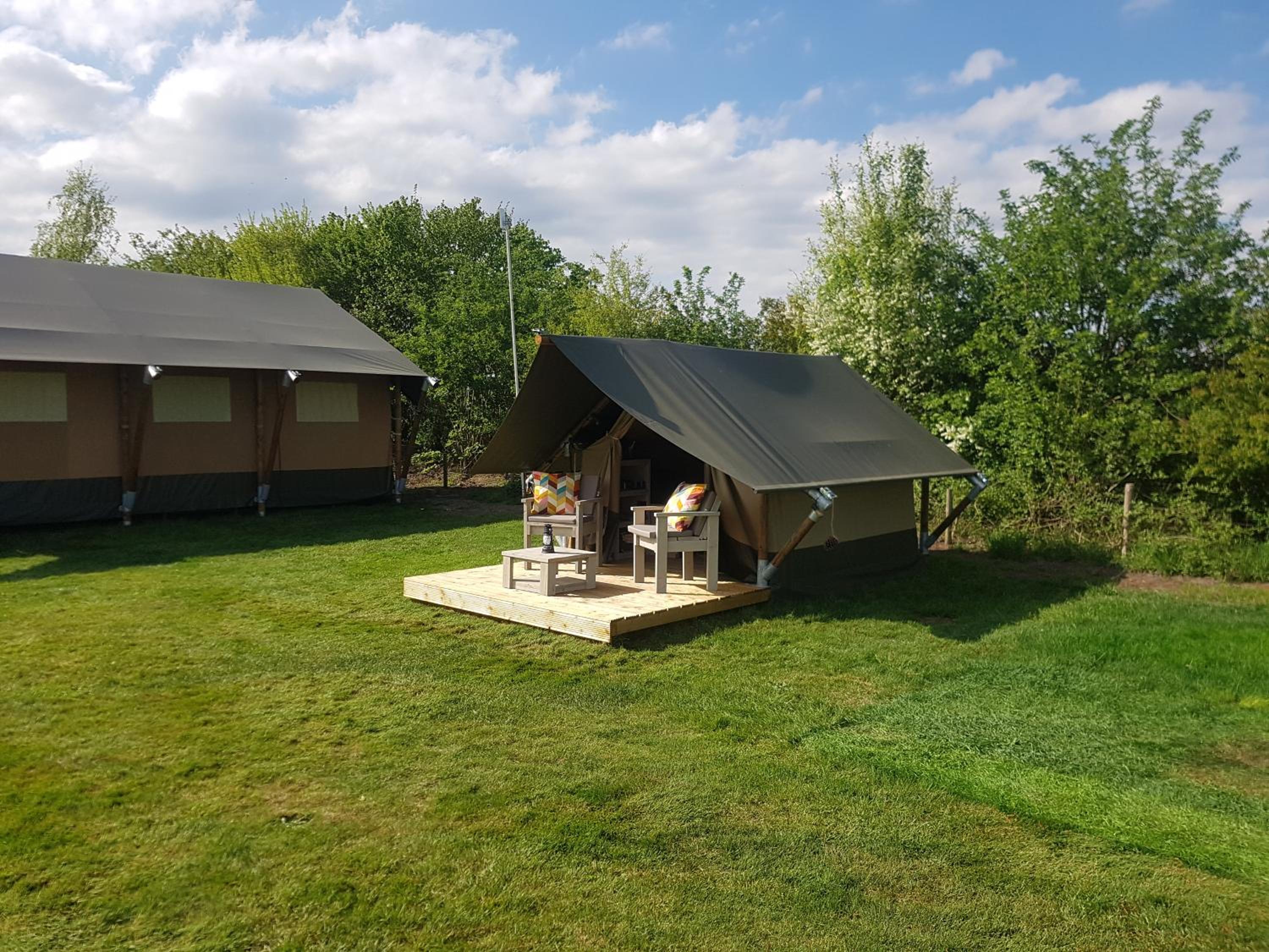 Tent - Photo 2