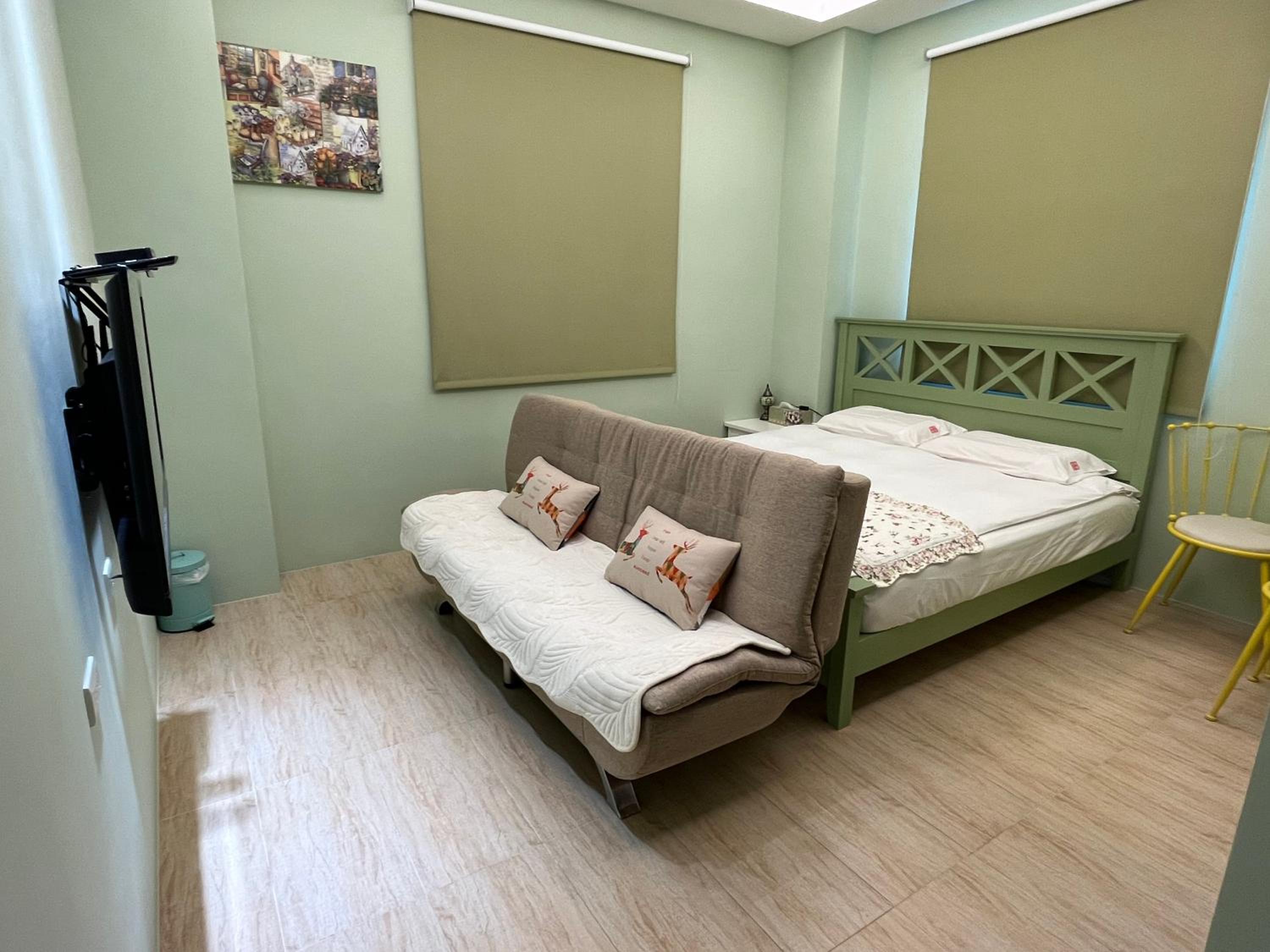 Queen Room photo 3