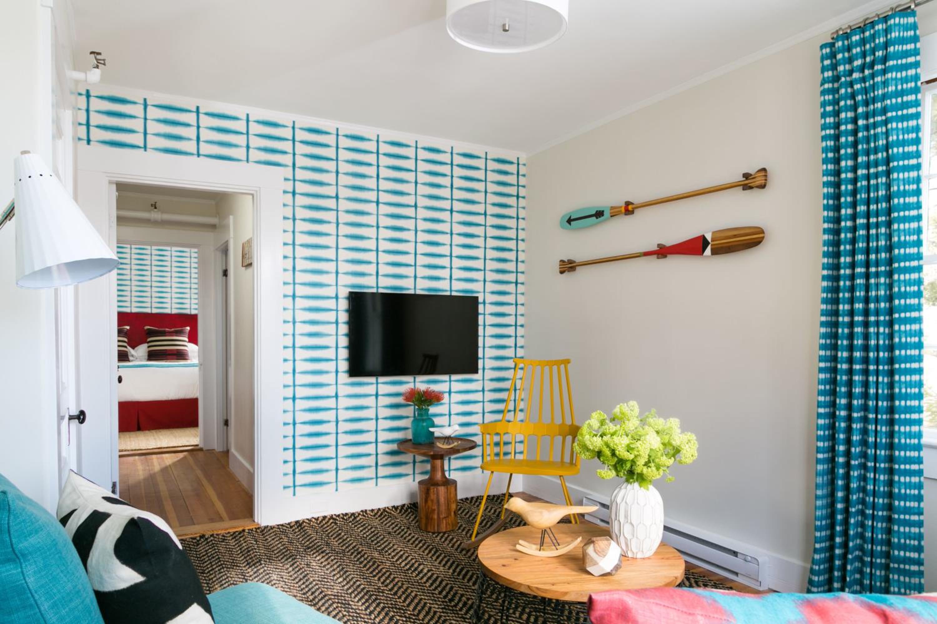 Deluxe King Suite photo 1
