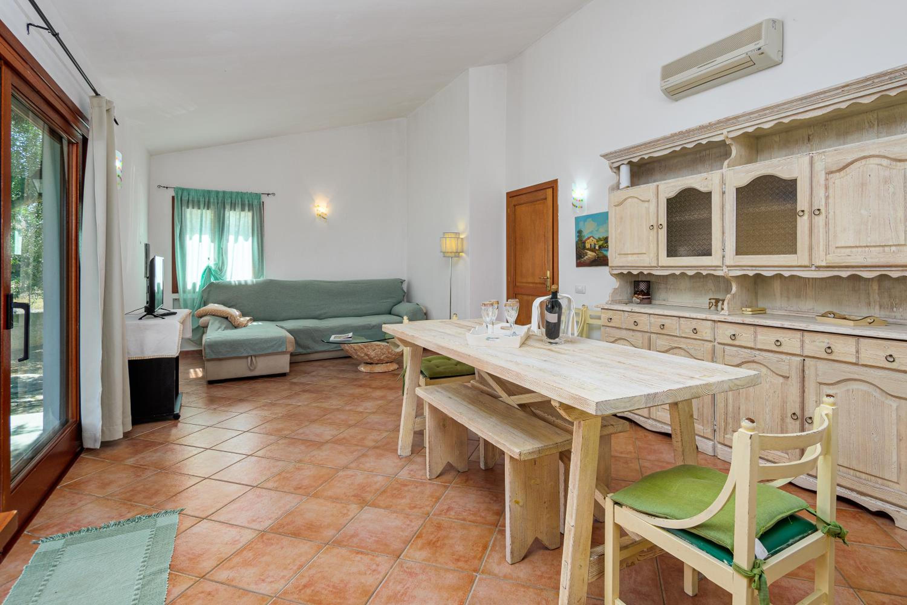 Three-Bedroom House photo 1