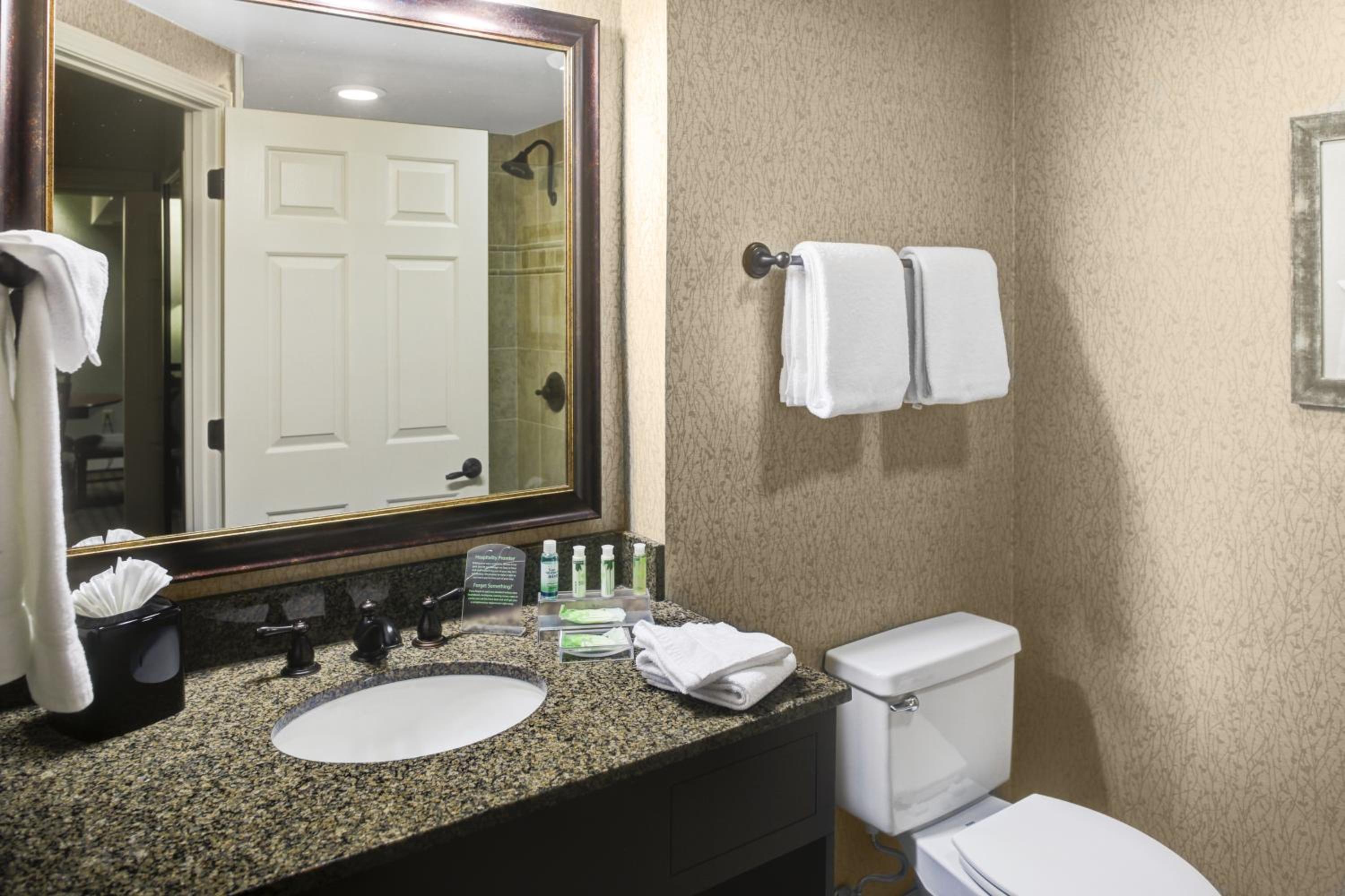 Standard Room - Photo 6
