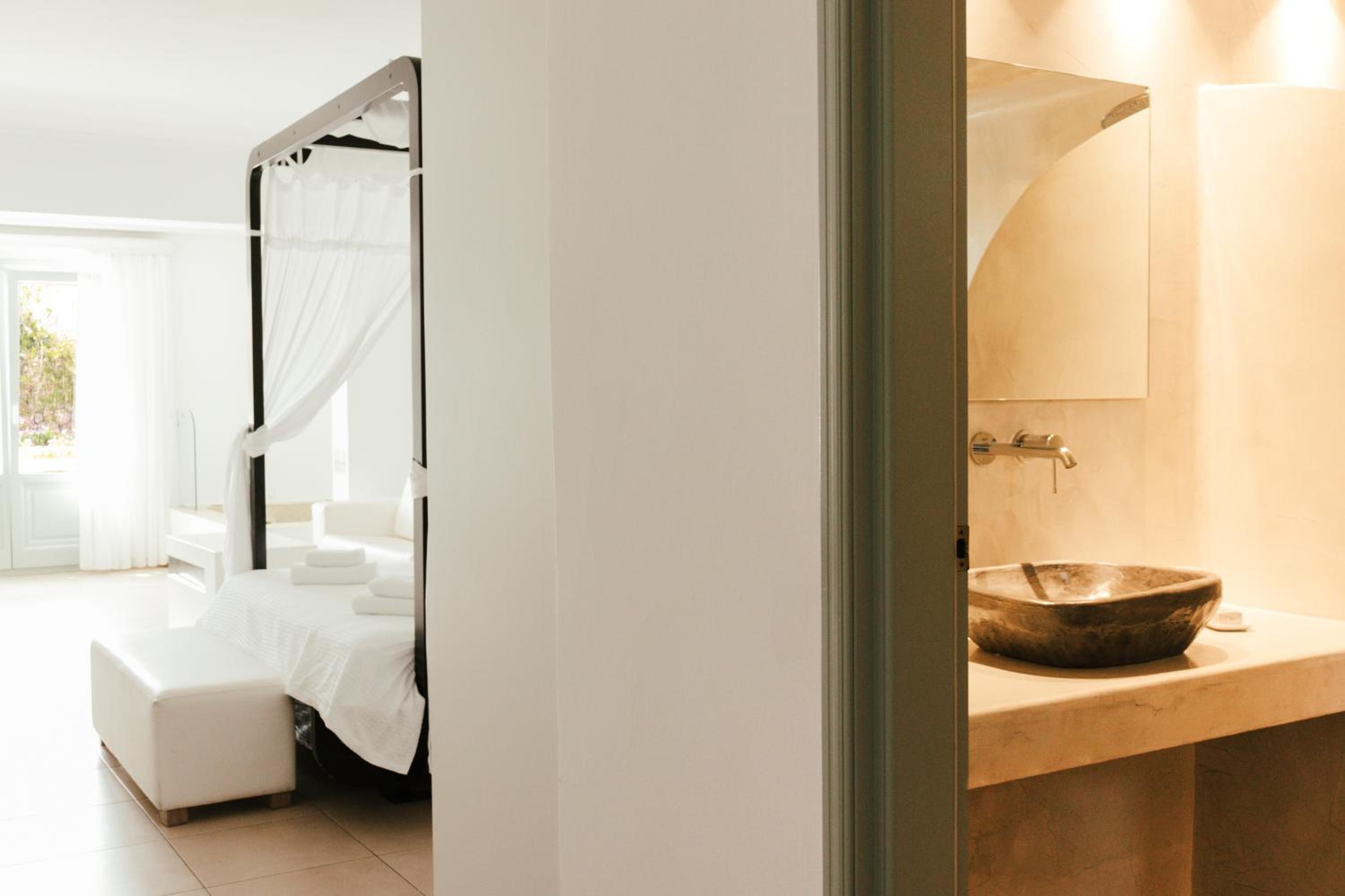 Junior Jacuzzi suite - Photo 9