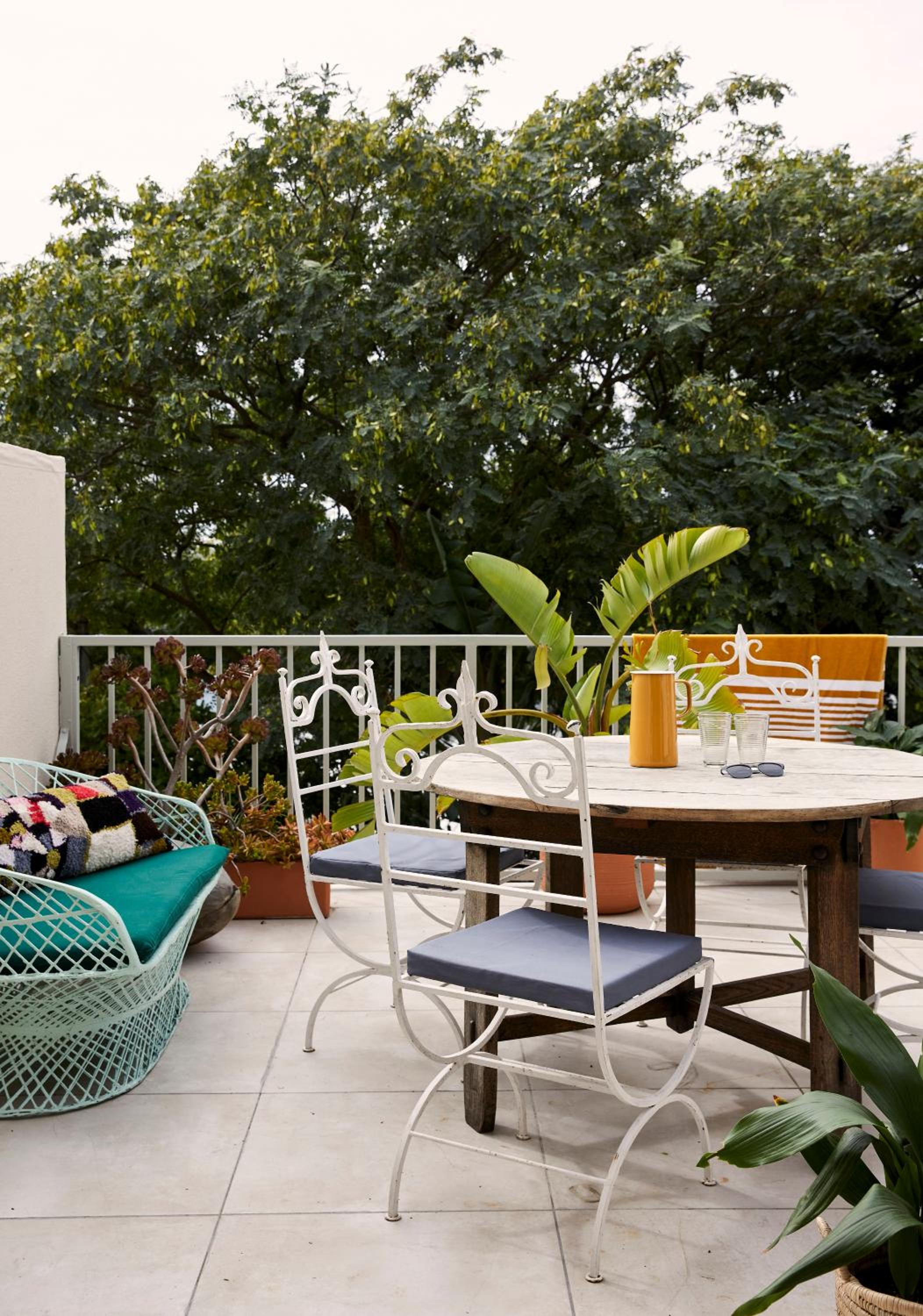 Family Room with Balcony photo 2