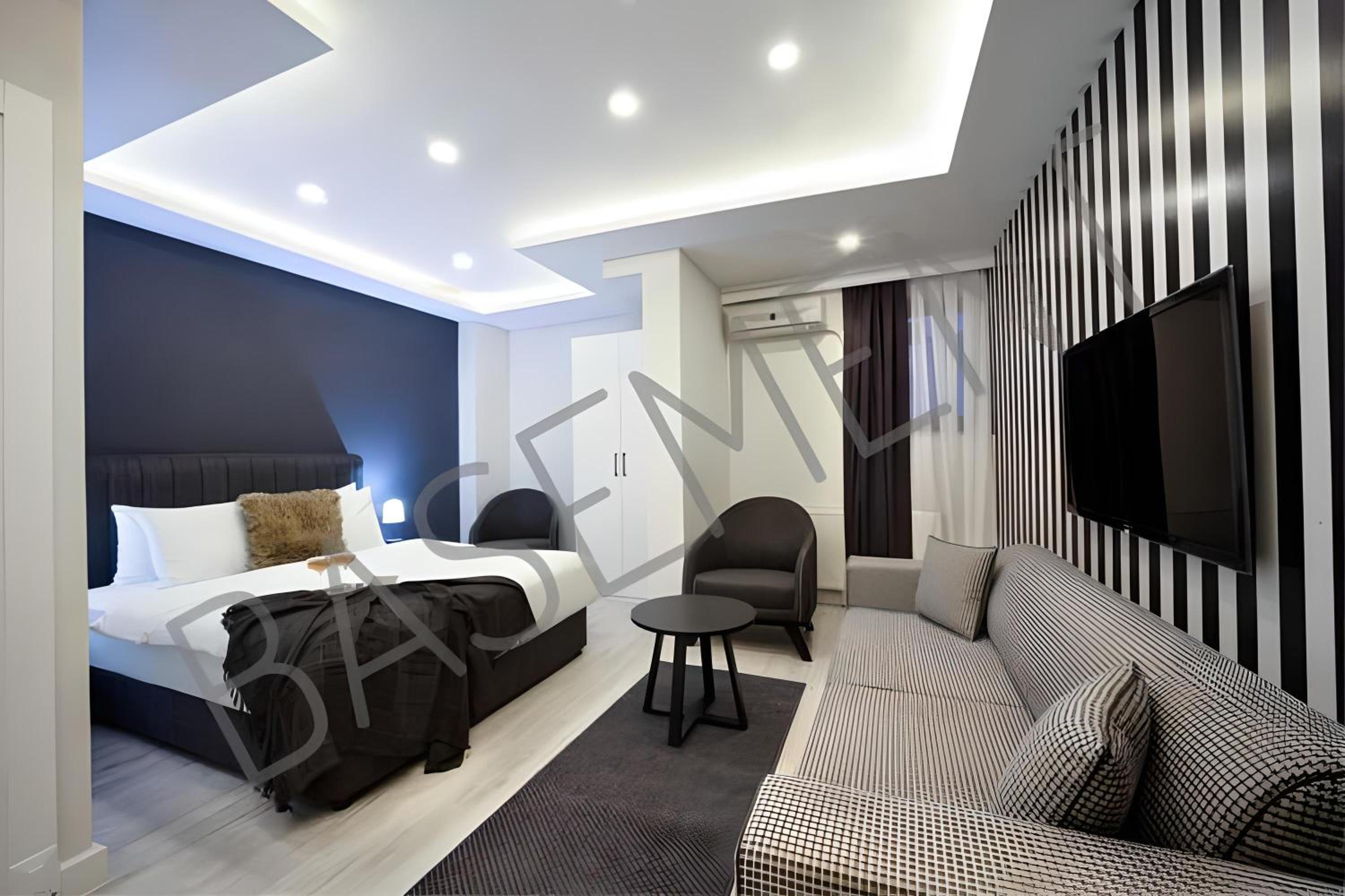 Budget Double Room photo 1