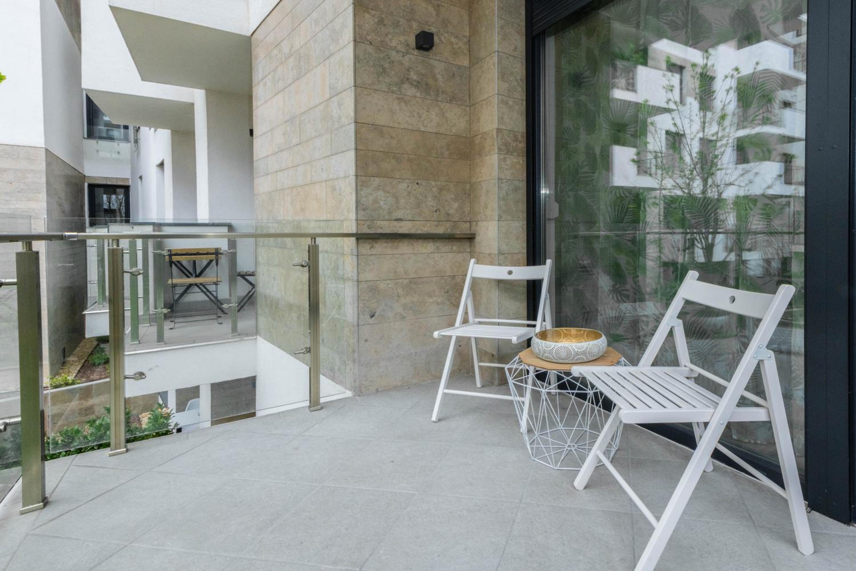 Superior Apartment with Balcony - Photo 63