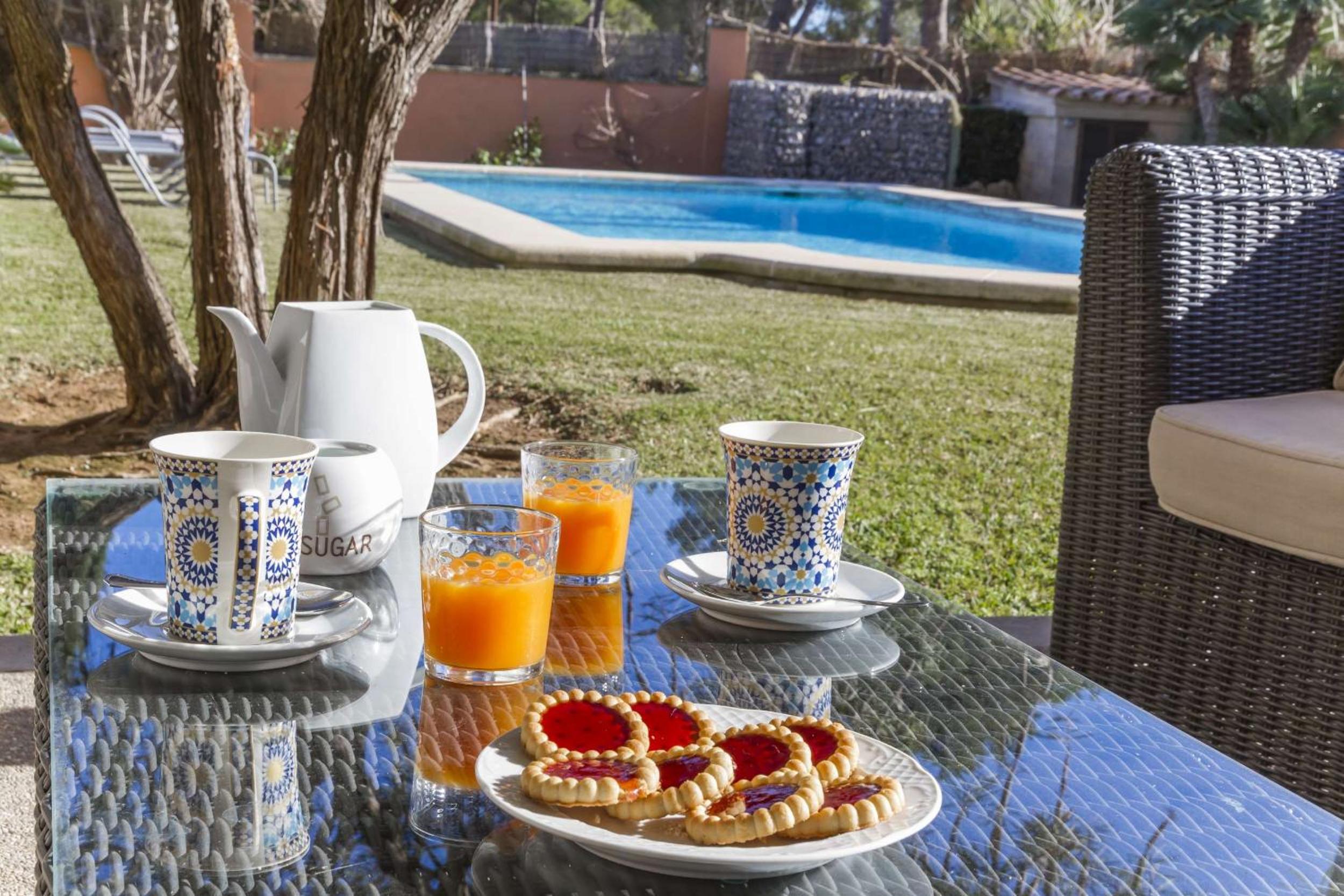 Villa With Private Pool photo 2