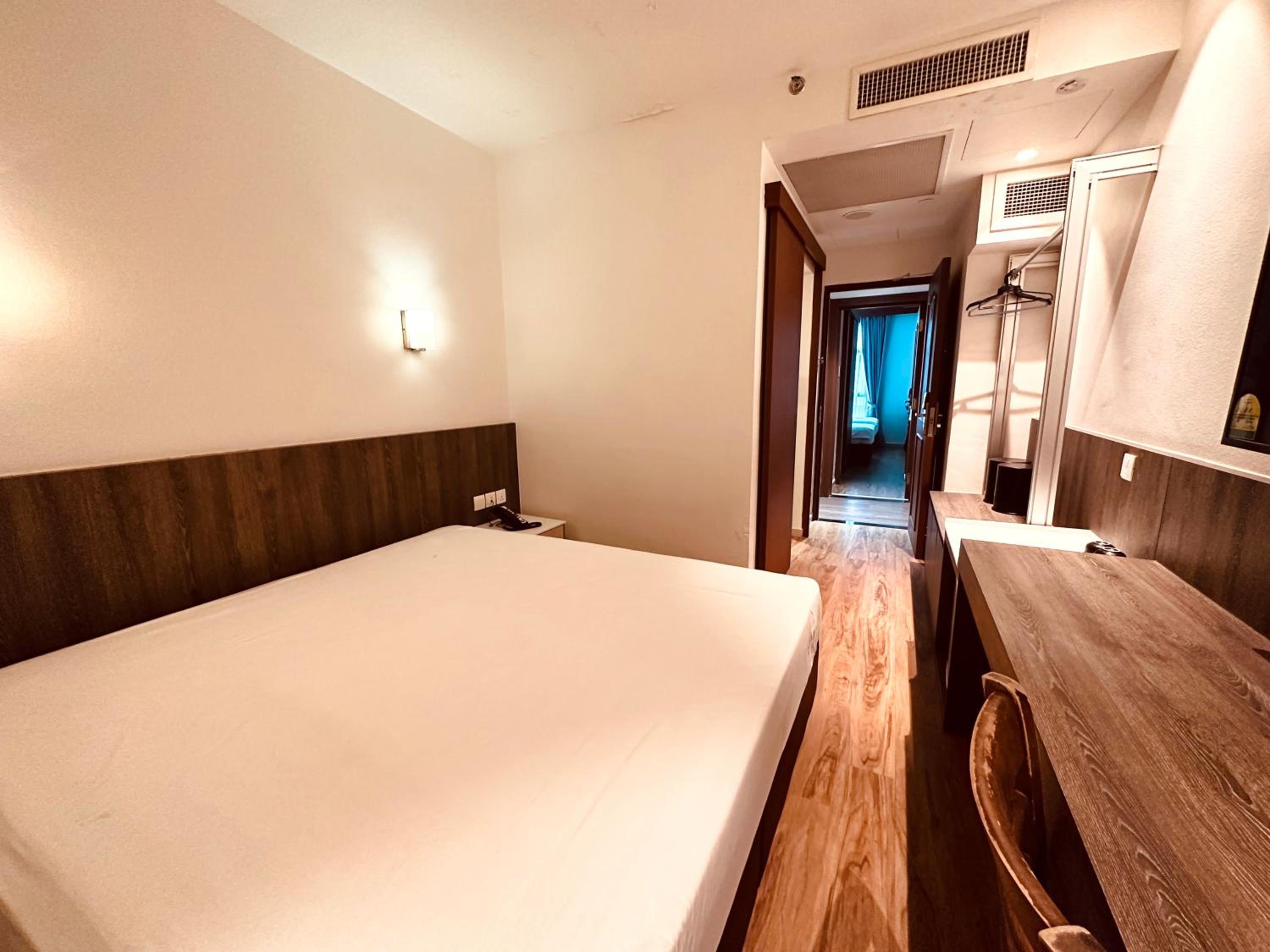 Standard Double or Twin Room without Window