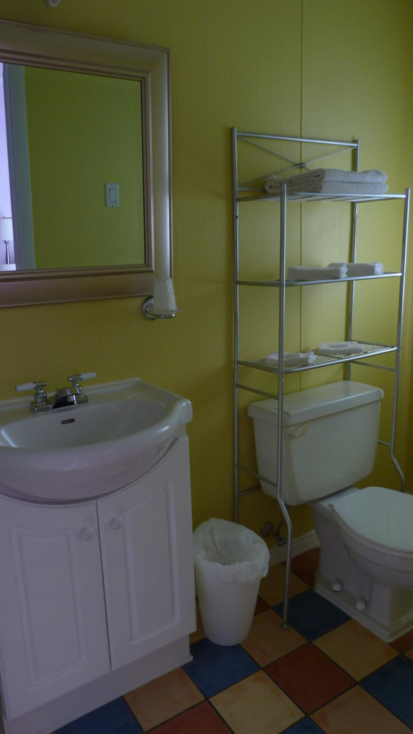 Standard Double Room - Photo 2