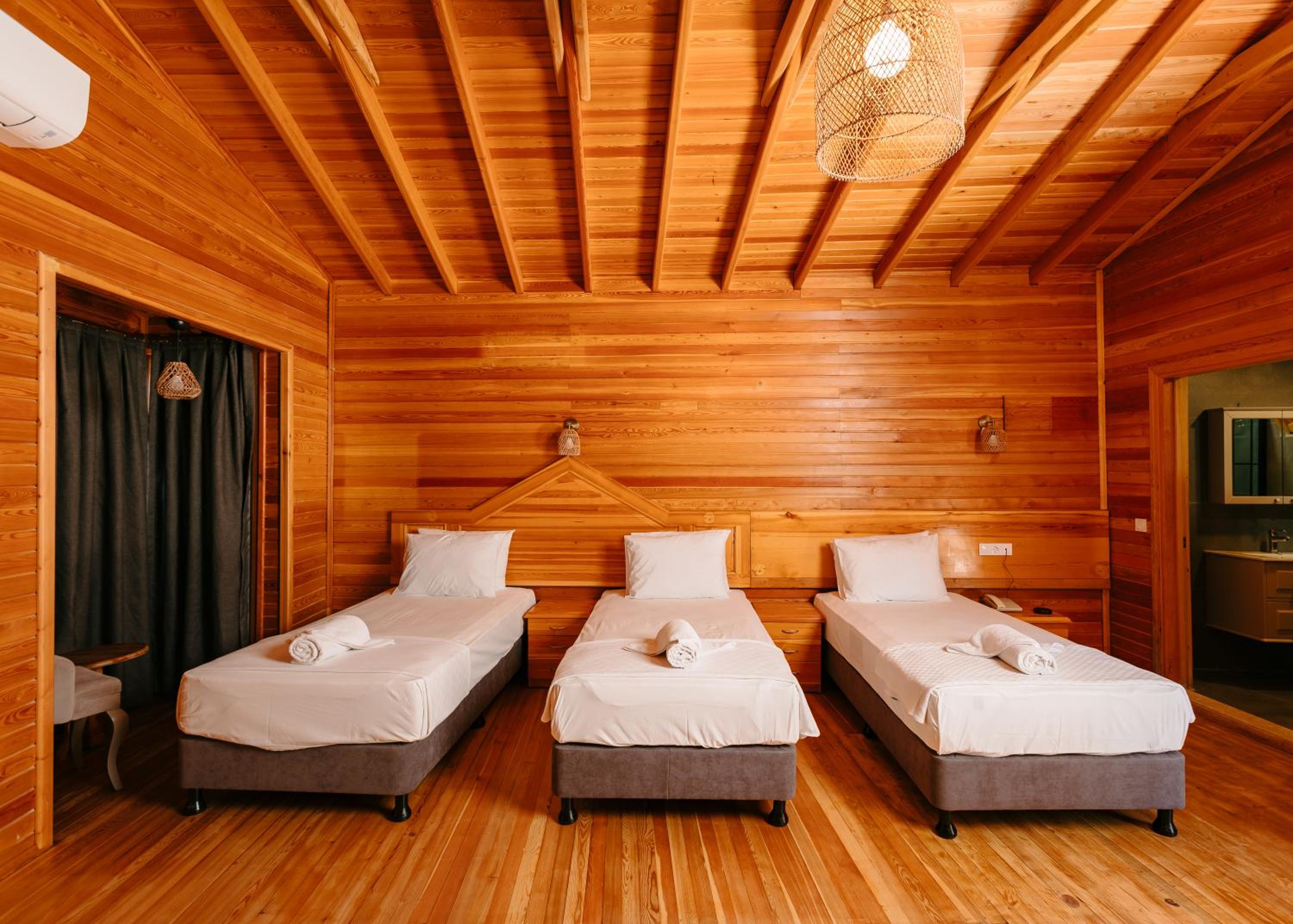 Triple Room with Private Bathroom