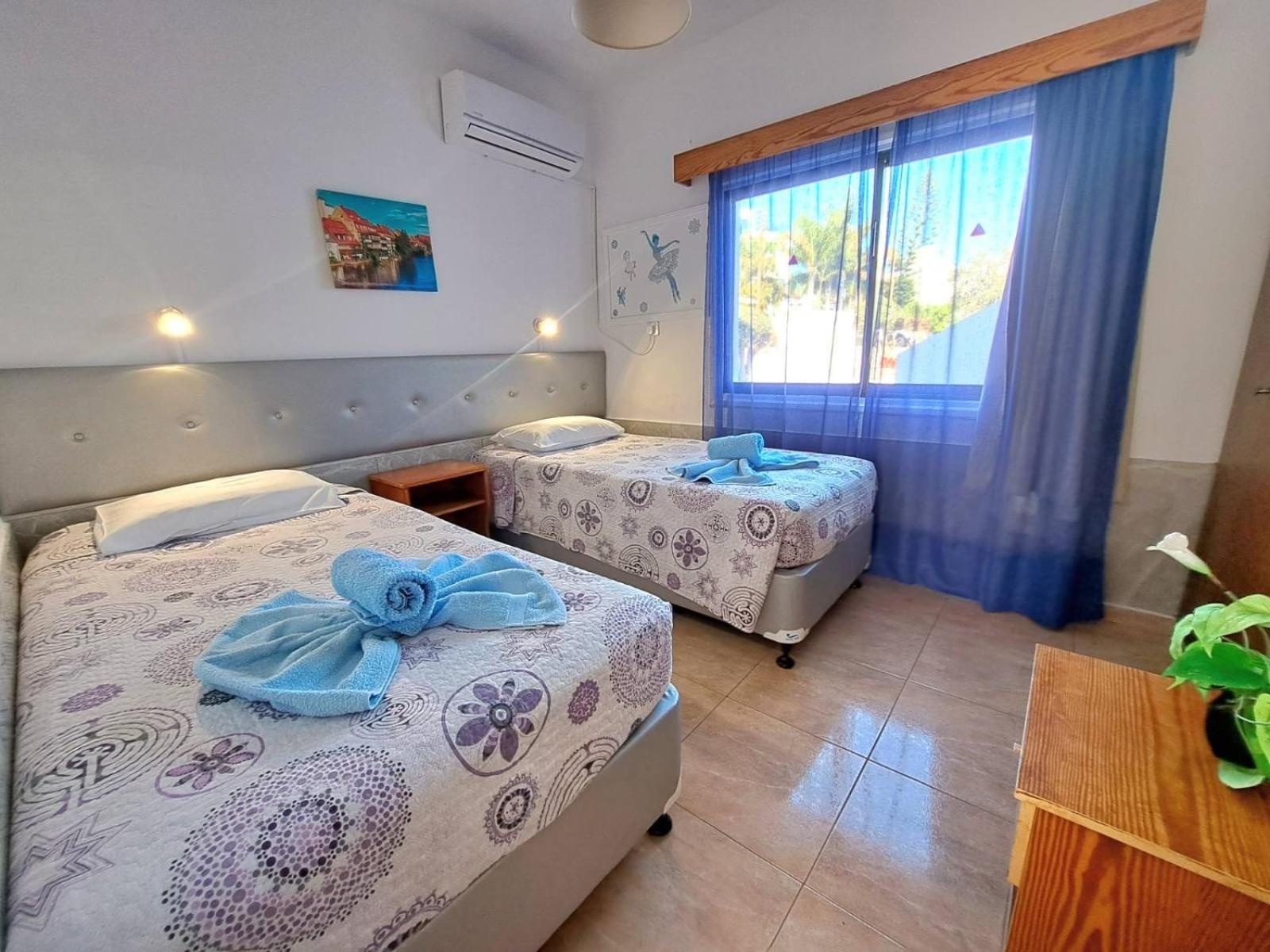 One-Bedroom Apartment (2 Adults)
