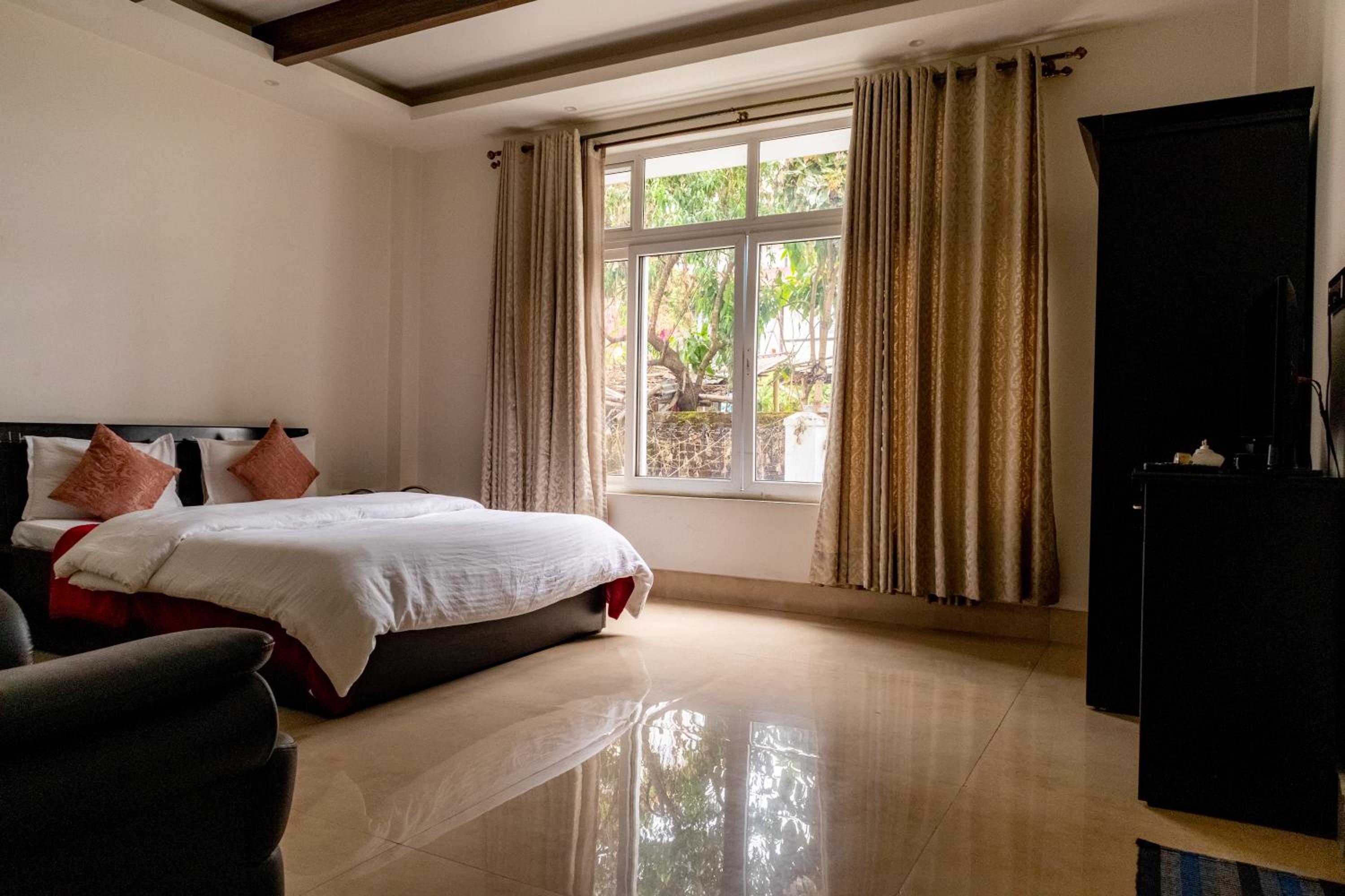 Deluxe Double Room photo 2