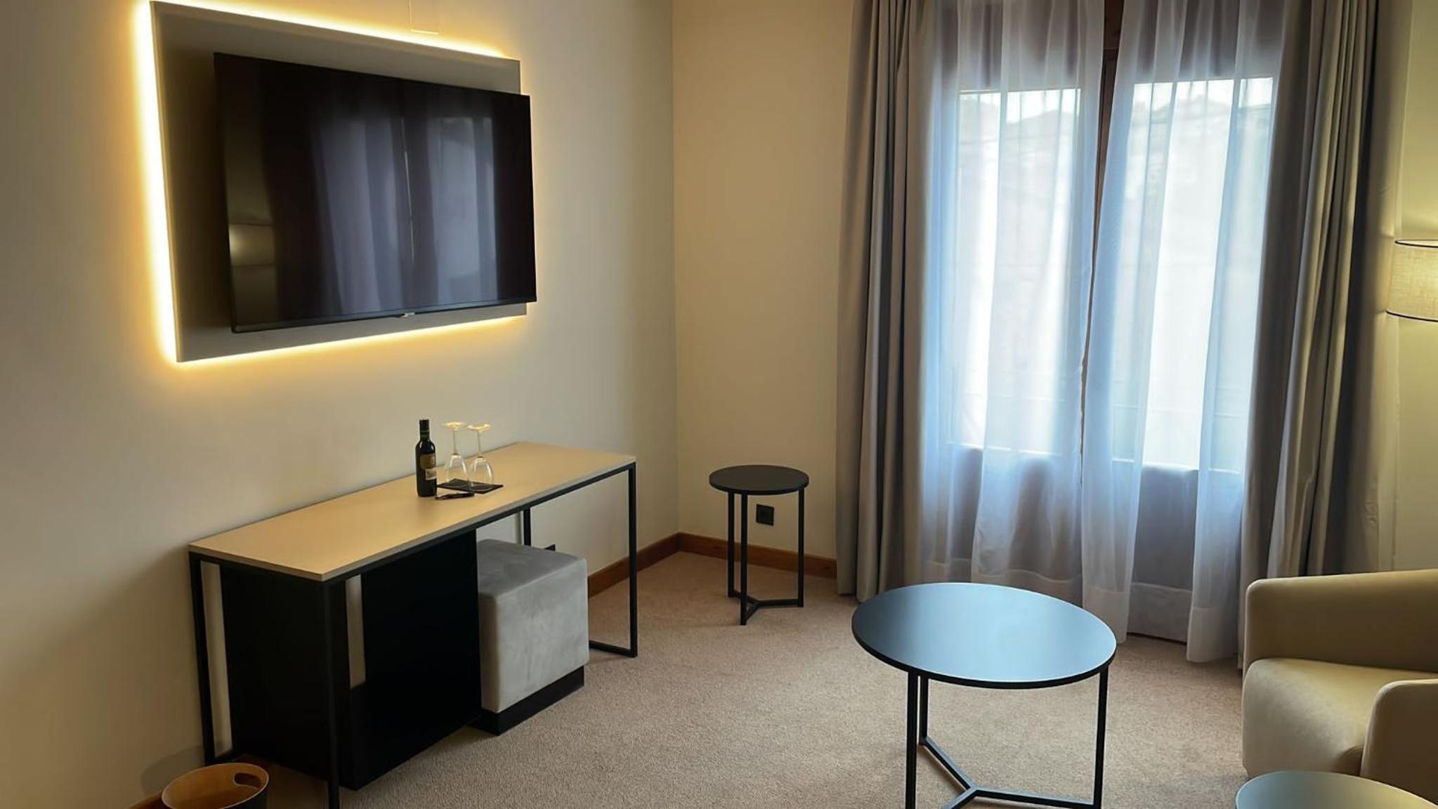 Double Room - Photo 4