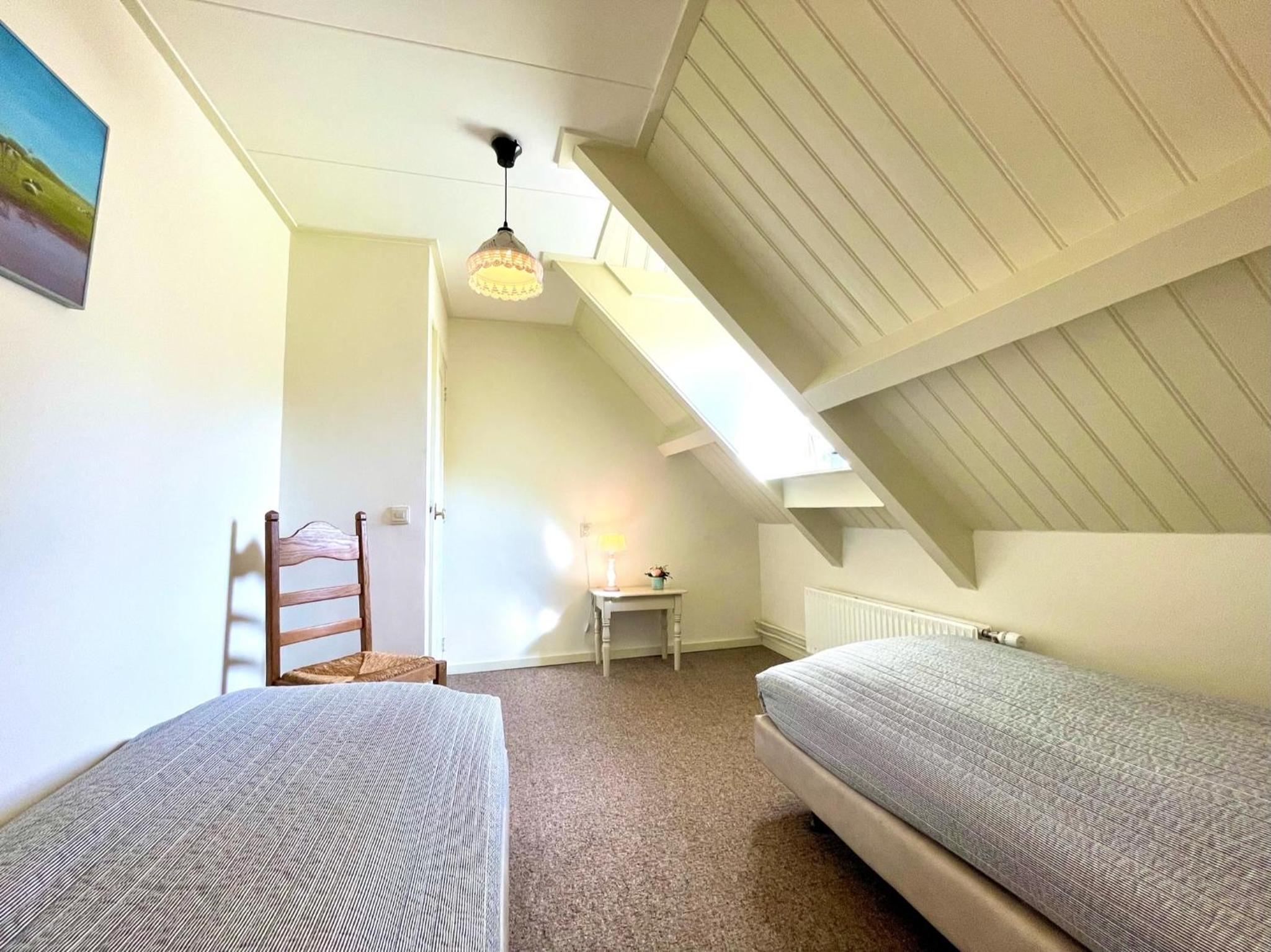Three-Bedroom House photo 3