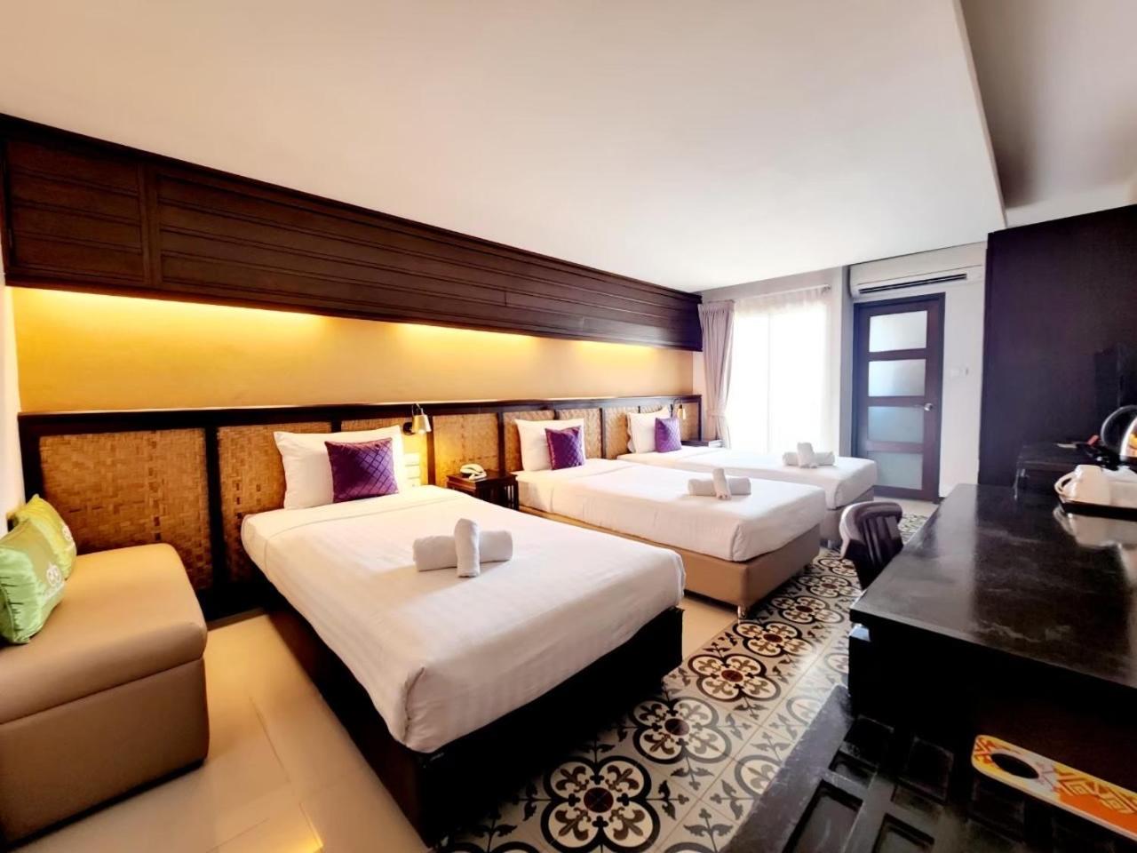 Superior Triple Room photo 3