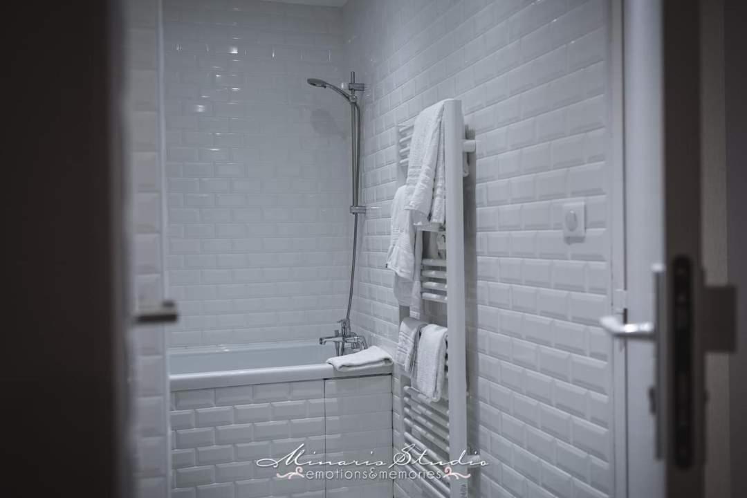 Double Room - Photo 14