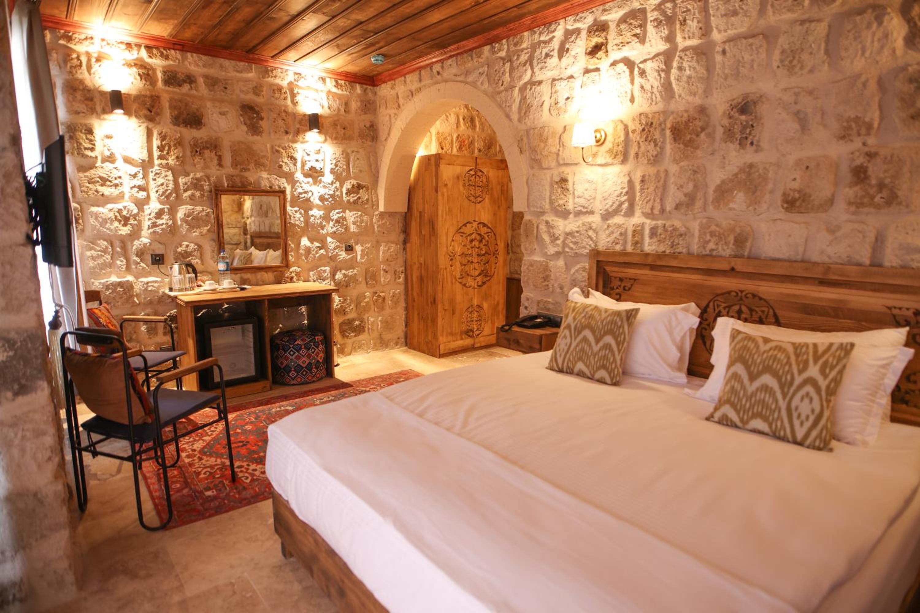 Budget Double Room - Photo 1