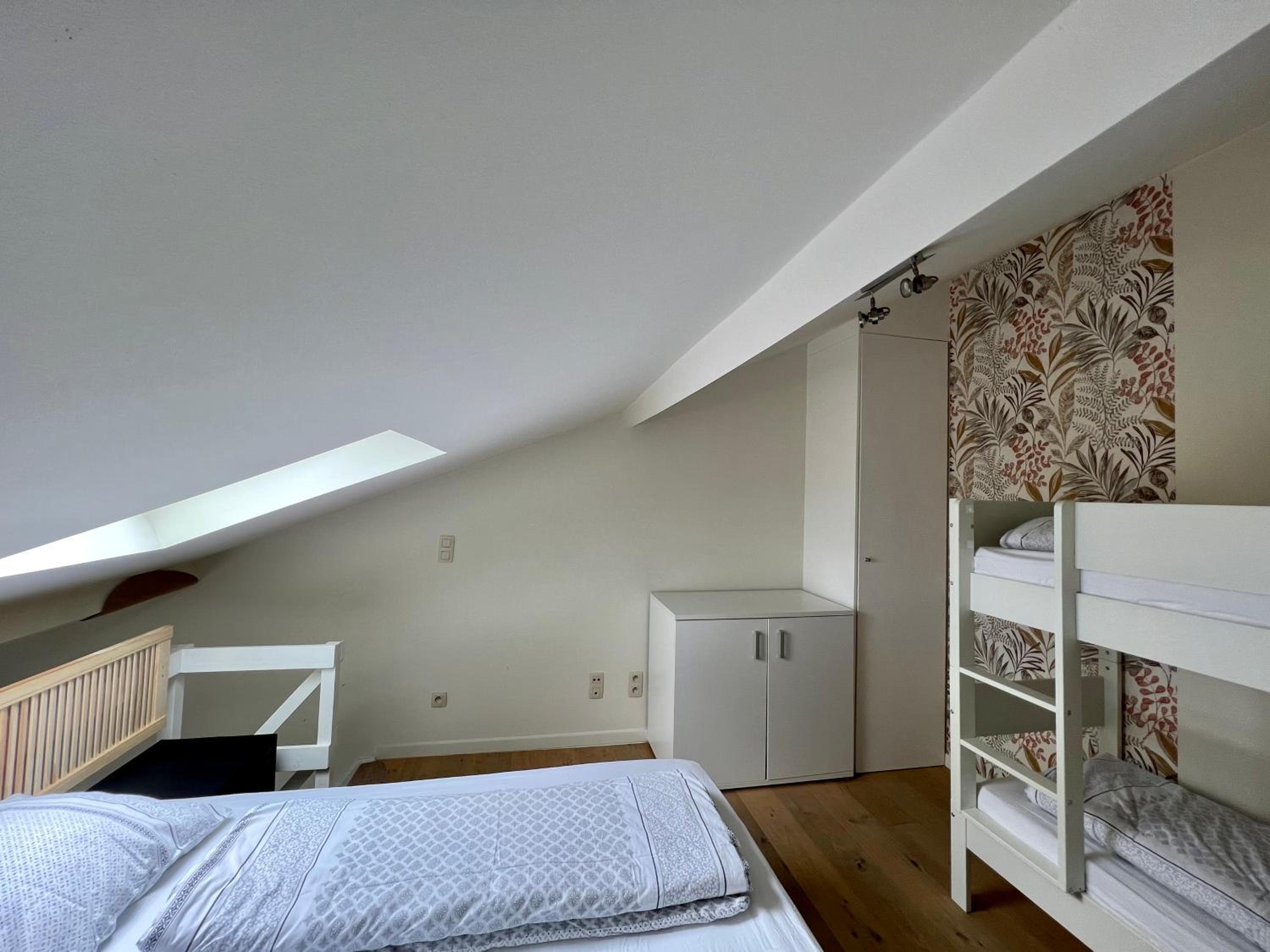 One-Bedroom House photo 2