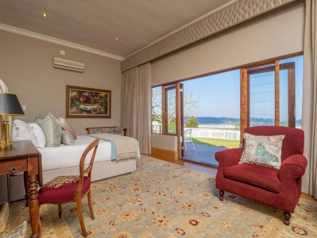 Superior Suite photo 1