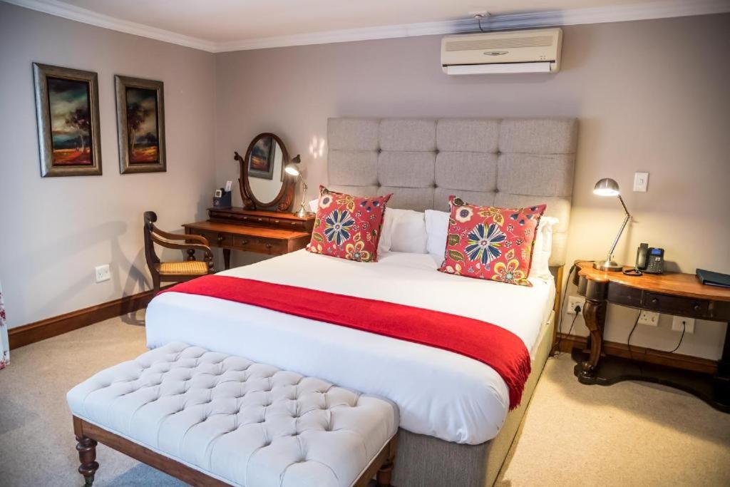 Standard Twin Room photo 2
