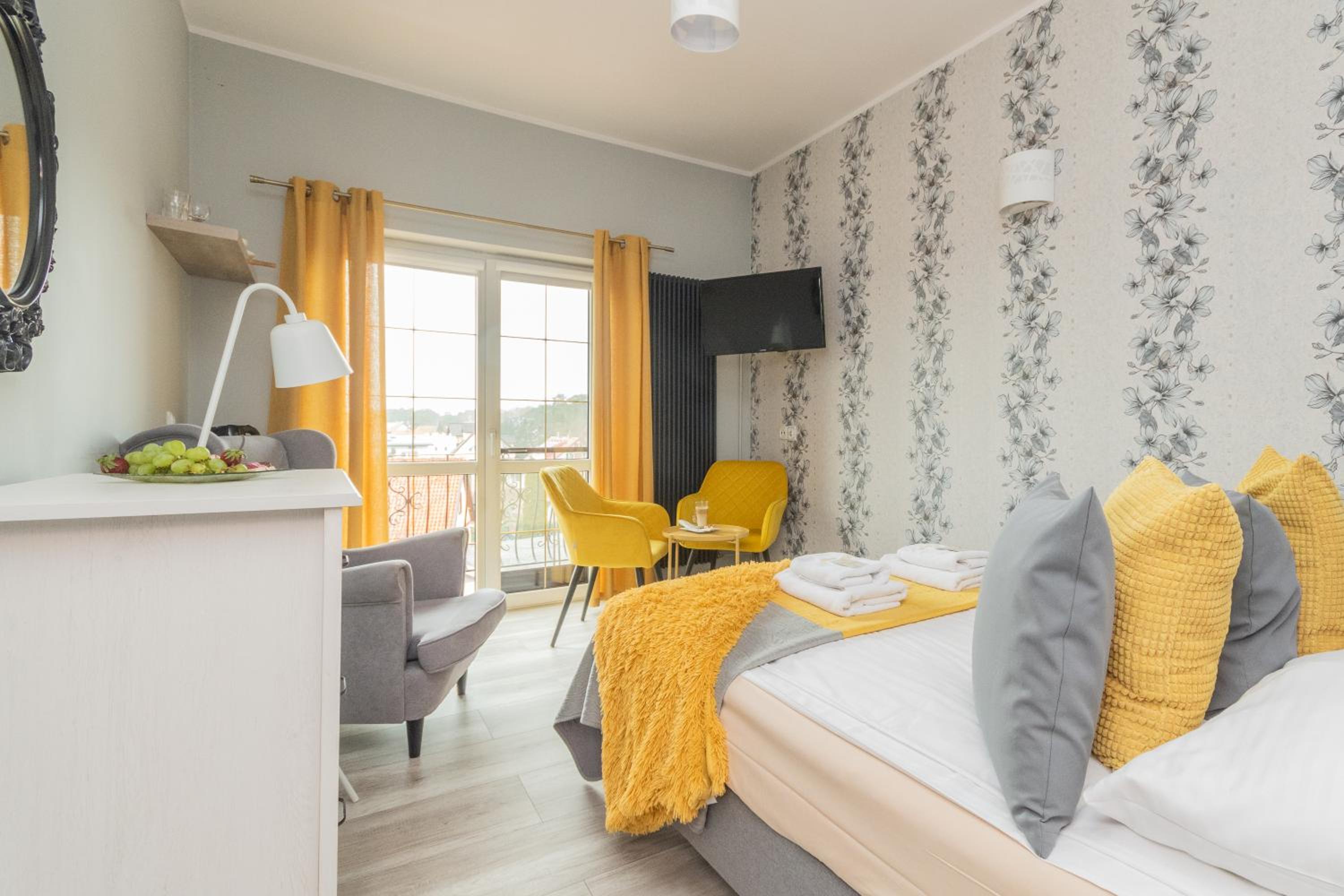 Classic Double Room with Balcony photo 1
