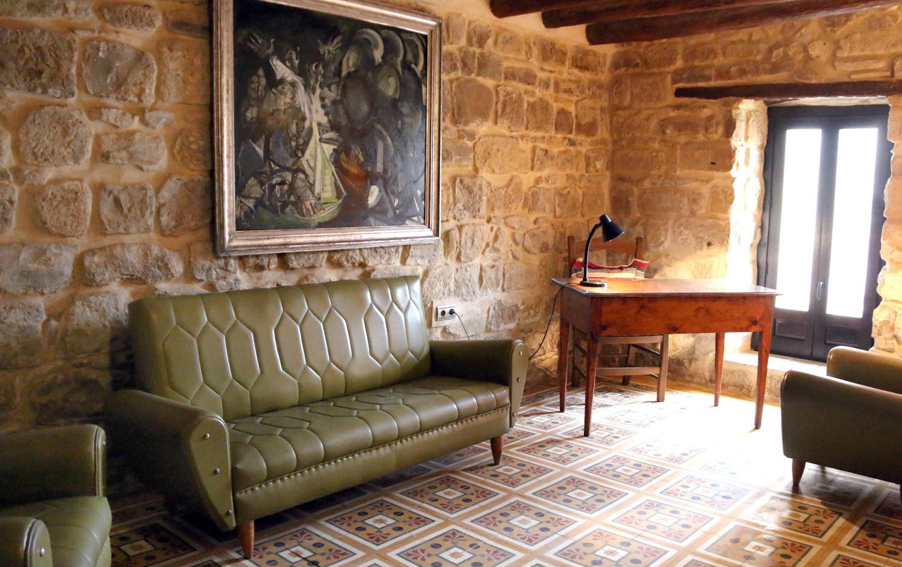 Casa de cuatro habitaciones