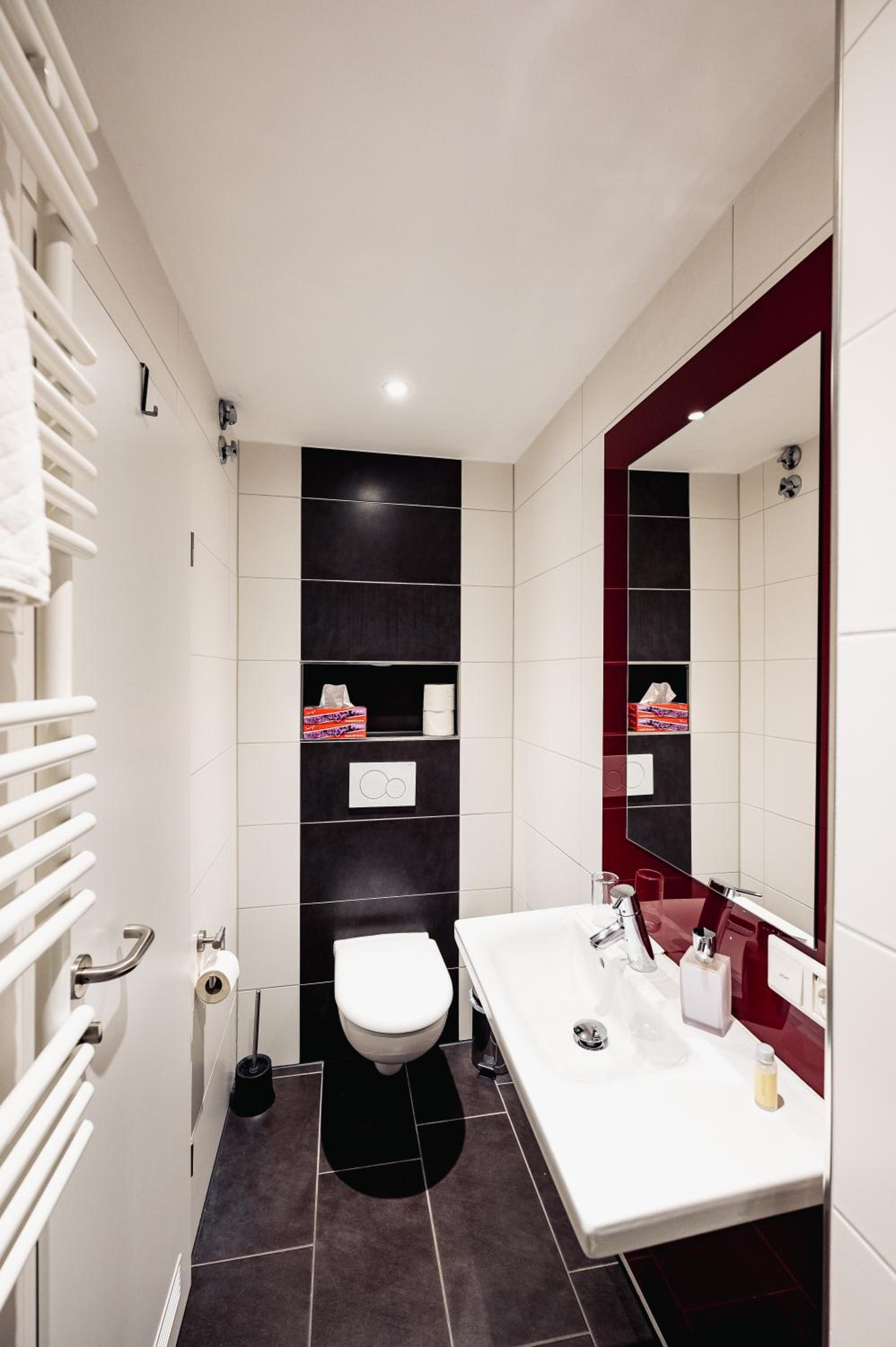 Double Room - Photo 3