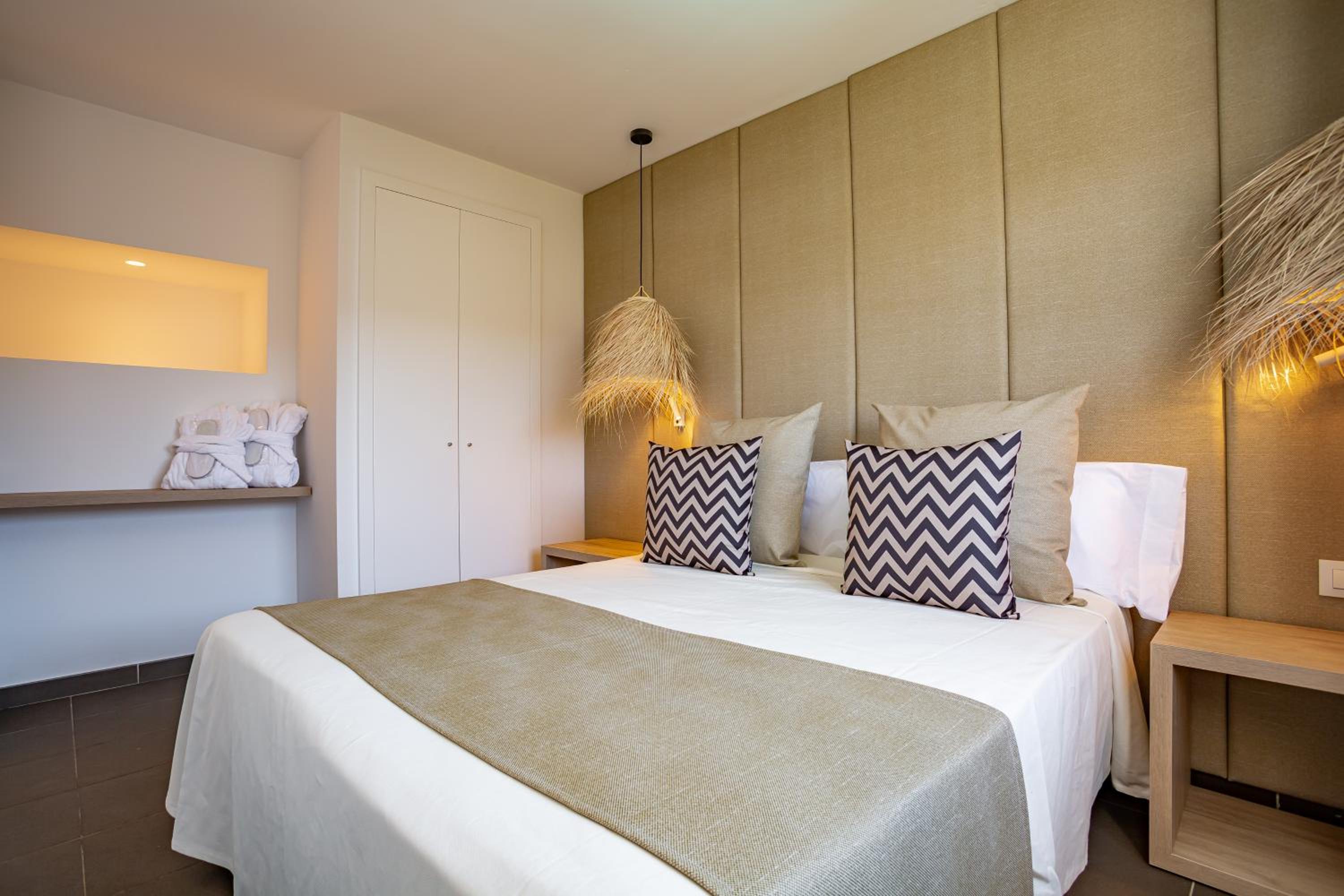 Superior Junior Suite photo 2