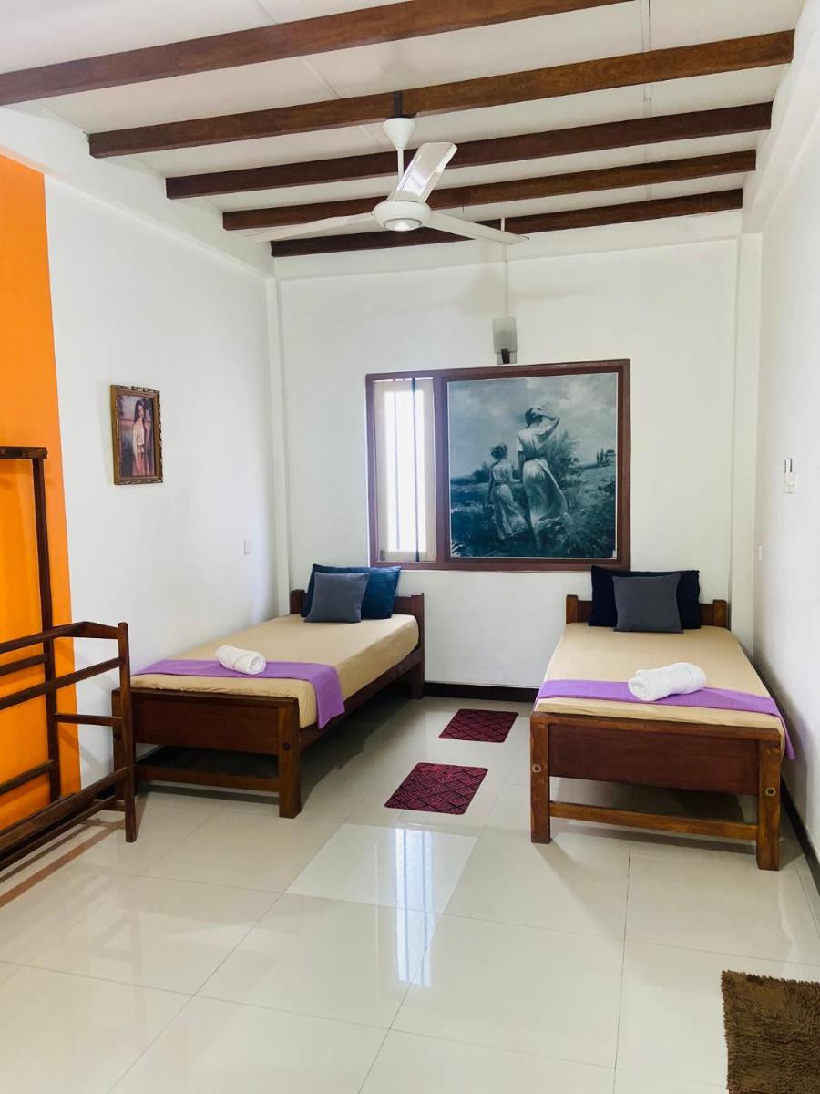 Deluxe Double Room with Balcony photo 3
